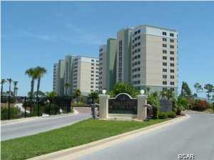 Beautiful FULLY FURNISHED condo in the bay front community of Hibiscus by The Bay. This condo features; granite countertops, split bedroom plan, balcony with panoramic views of the bay, washer and dryer included. Master bath comes featuring double vanity as well as a separate shower and garden tub. WATER, SEWER, GARBAGE, AND BASIC CABLE INCLUDED!