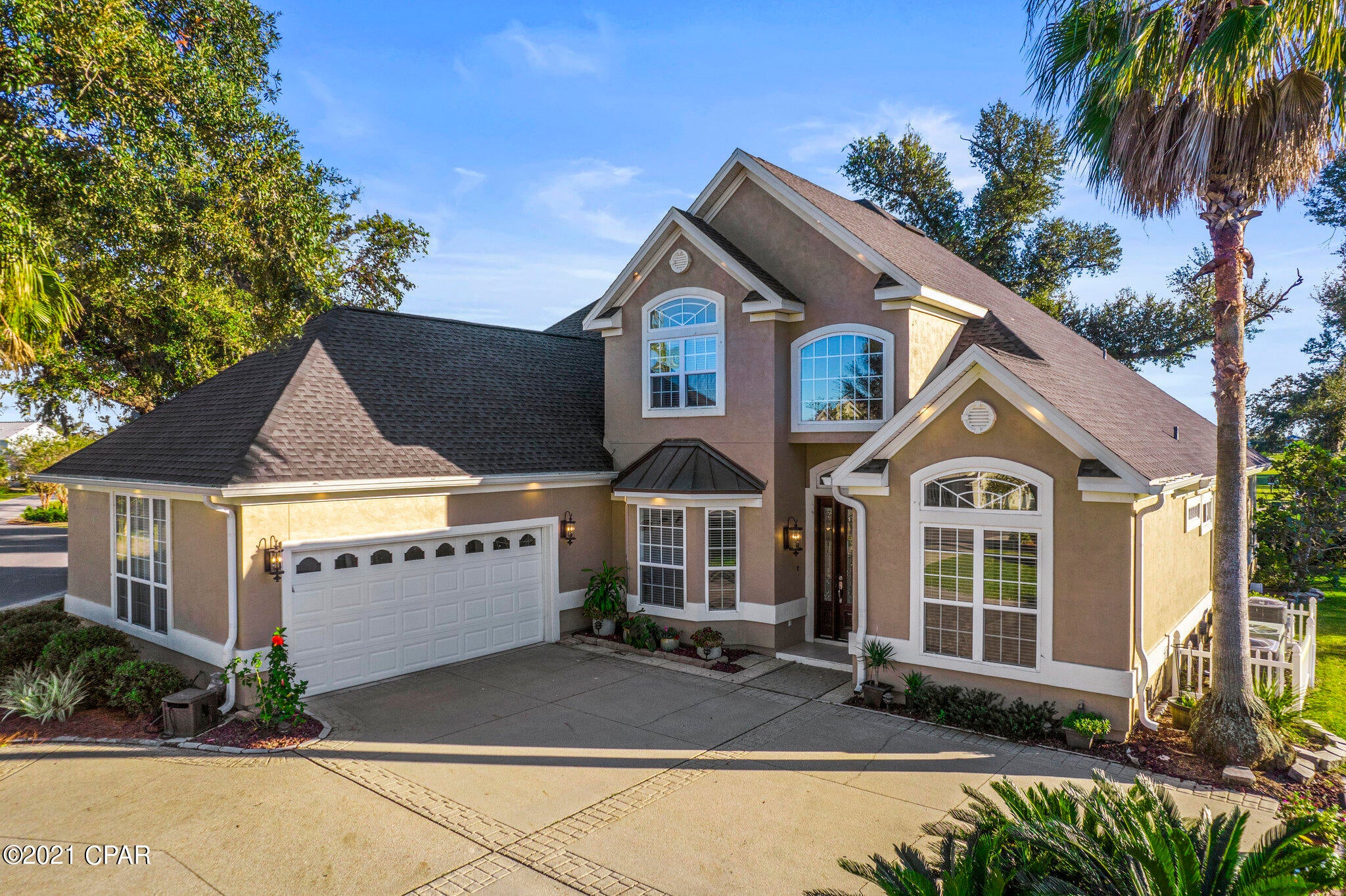 Country Club Harbour Estates - Residential
