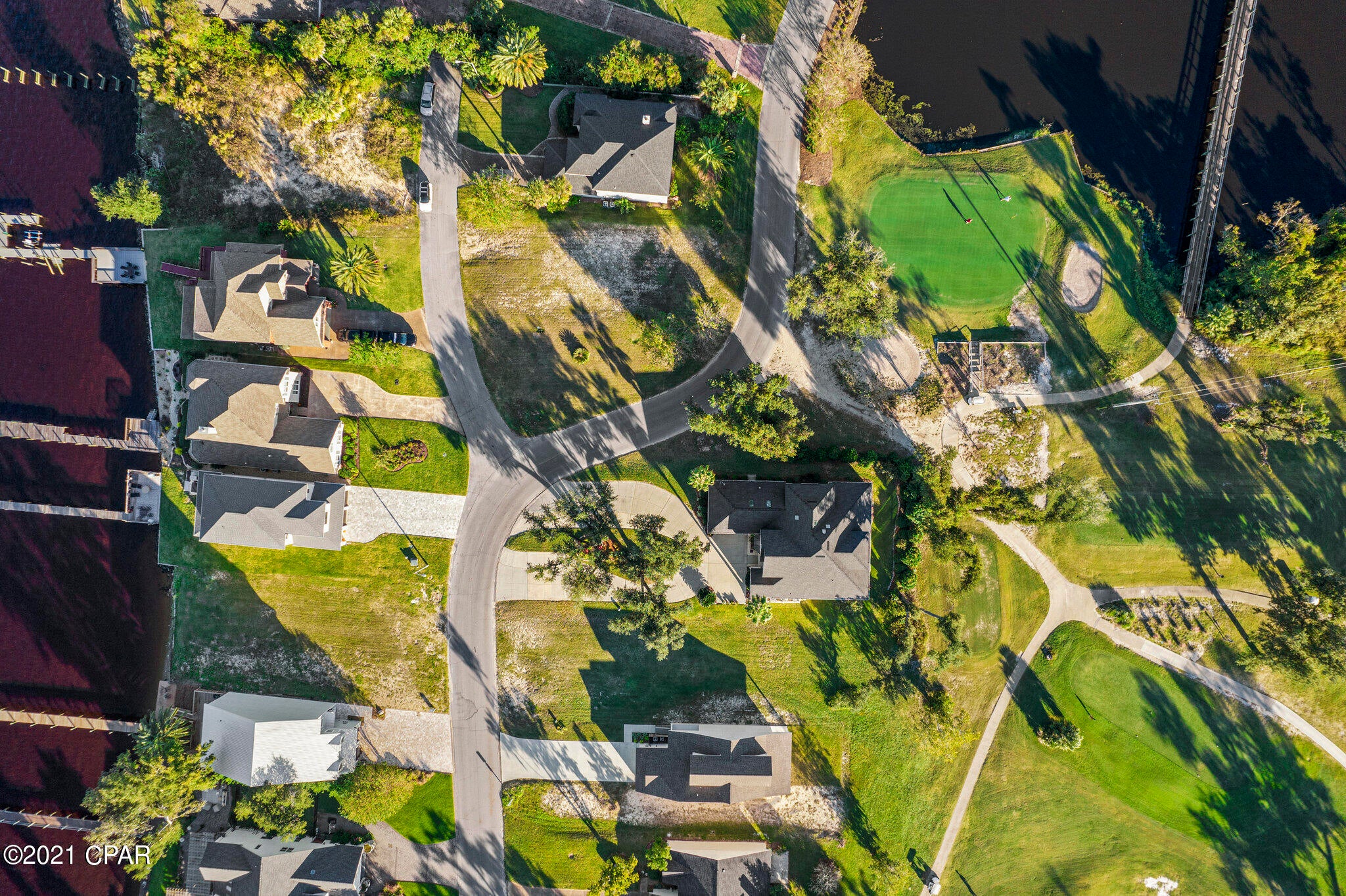 Country Club Harbour Estates - Residential