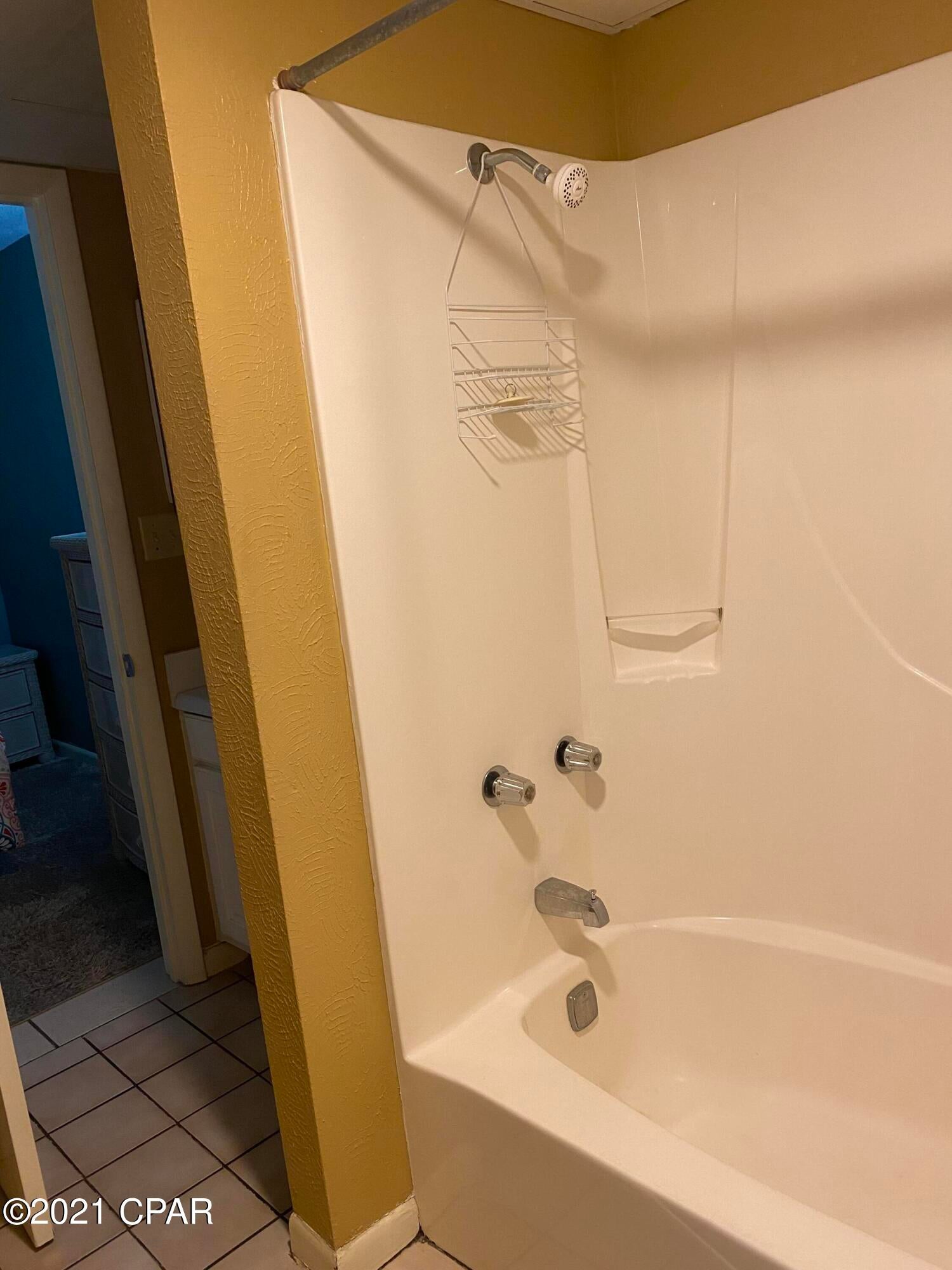 Sunbird Condo - Residential