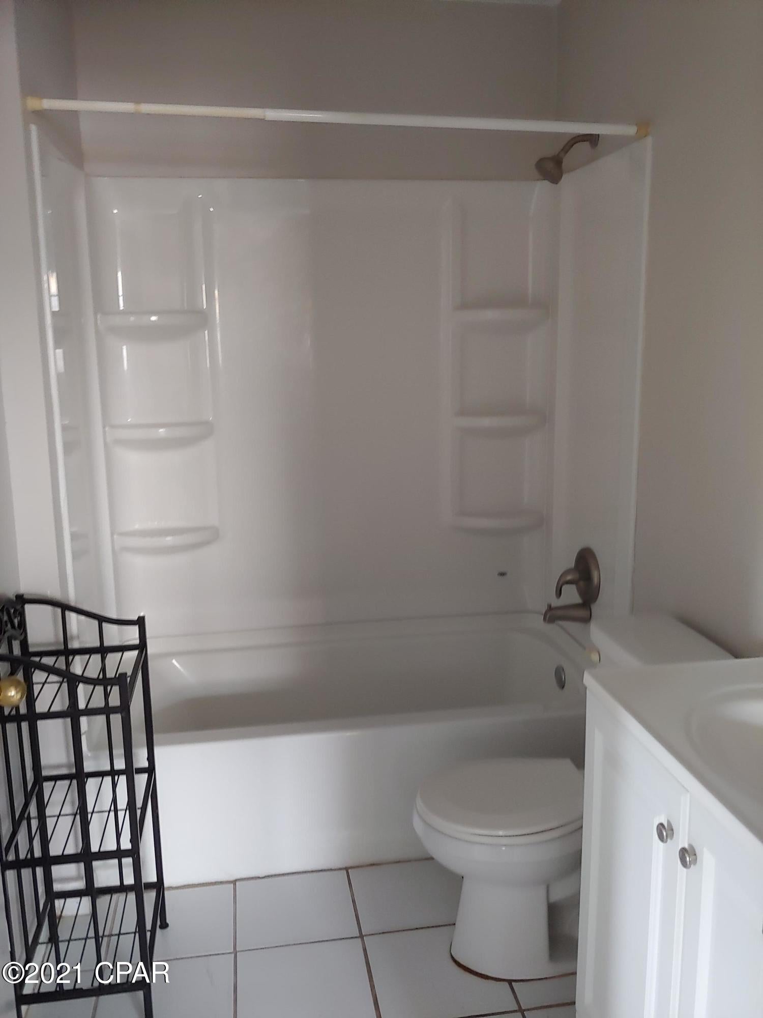 Crescent Beach Unit 1 - Residential Lease