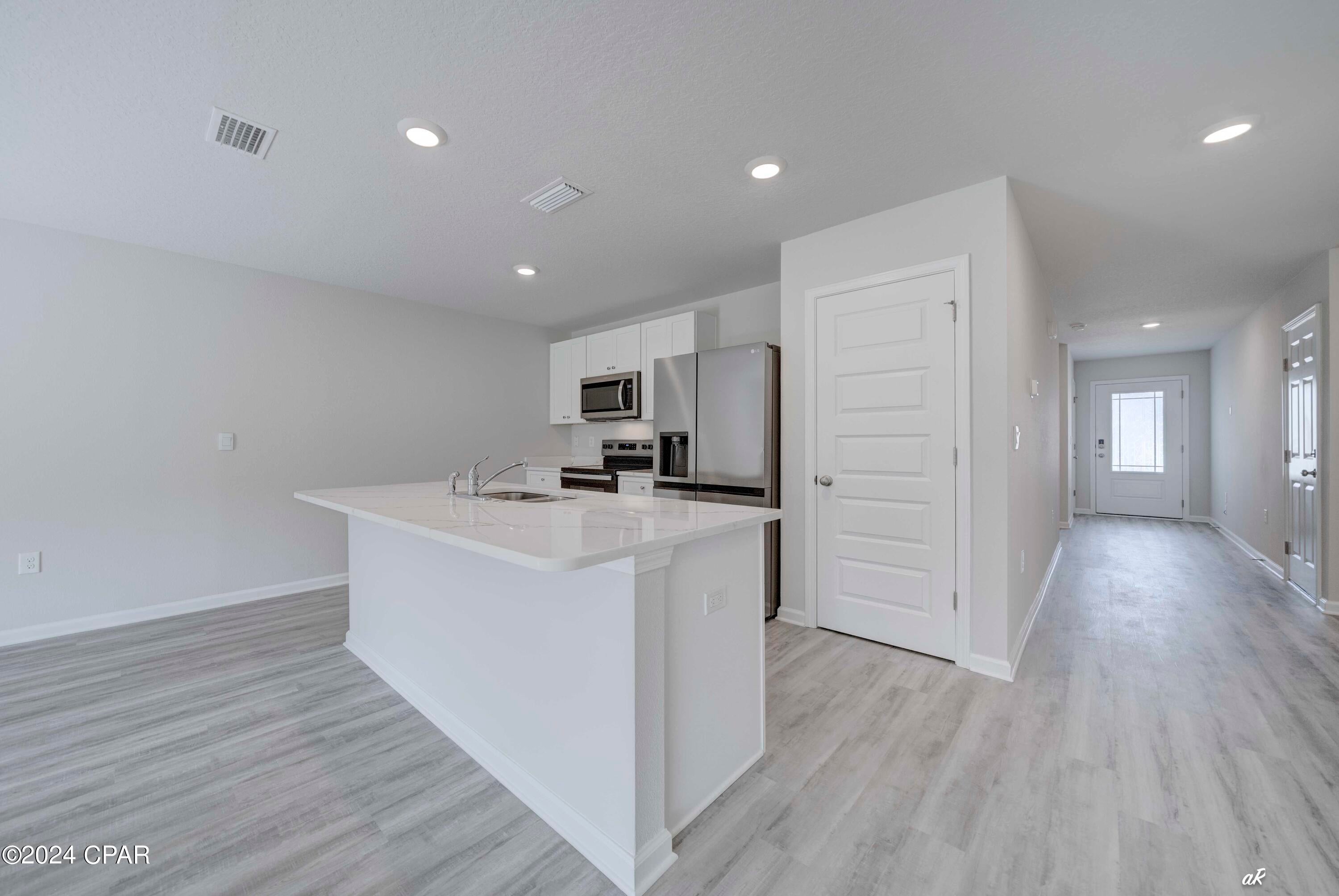 [No Recorded Subdiv] - Residential Lease