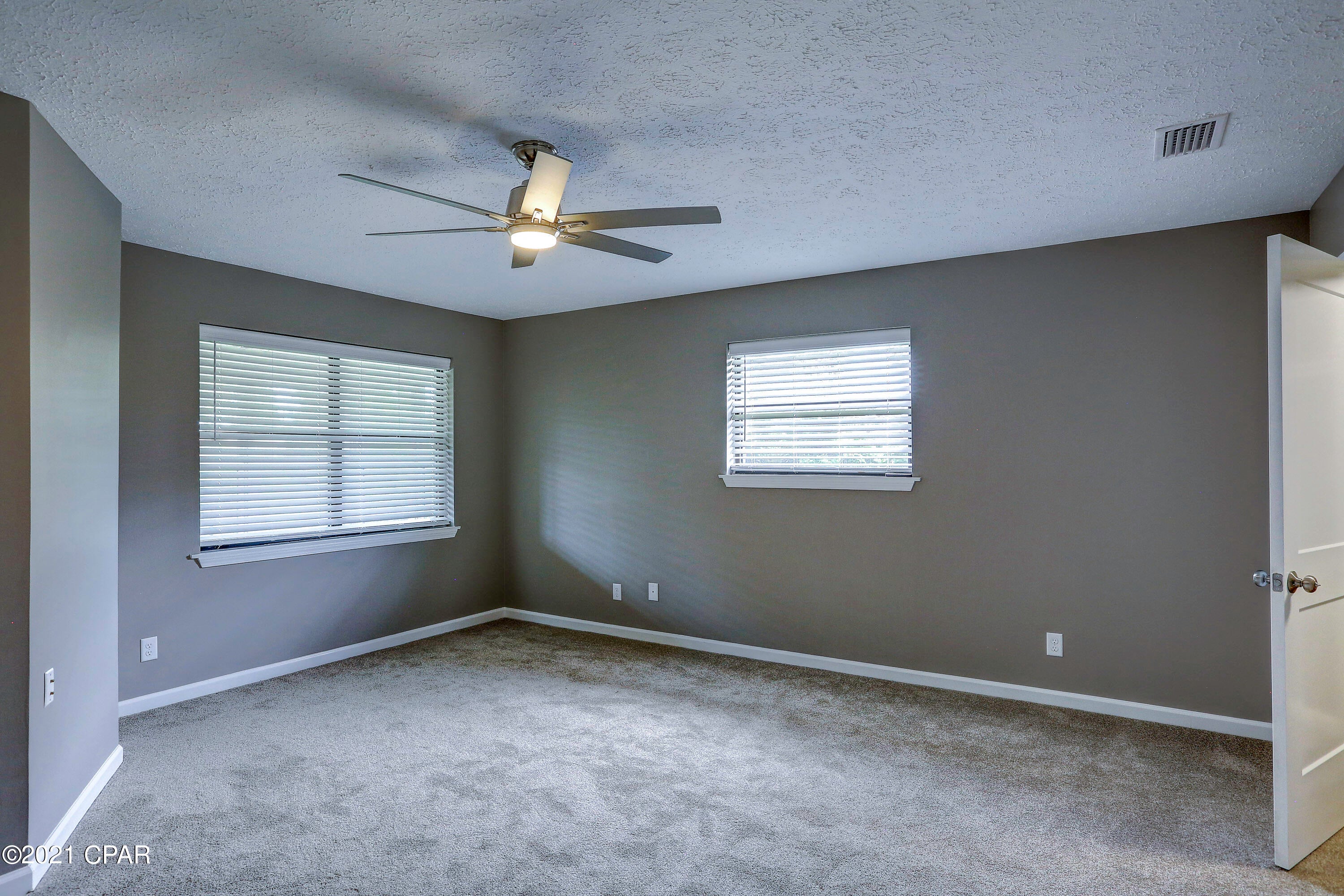 Deerpoint Estates - Residential