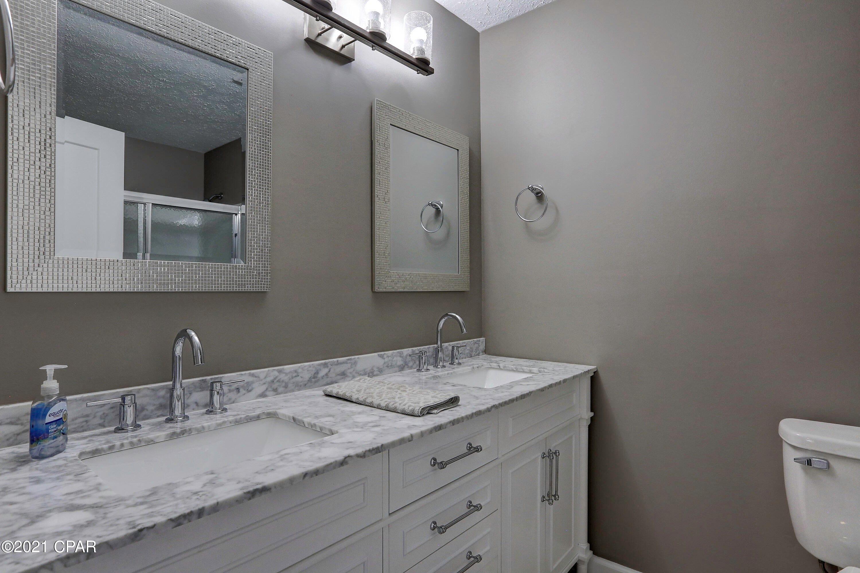 Deerpoint Estates - Residential