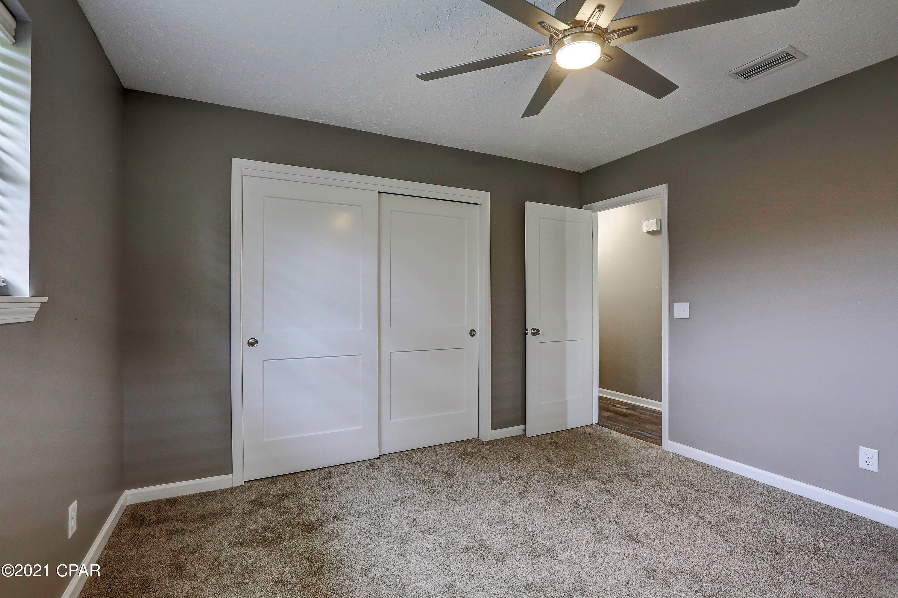 Deerpoint Estates - Residential