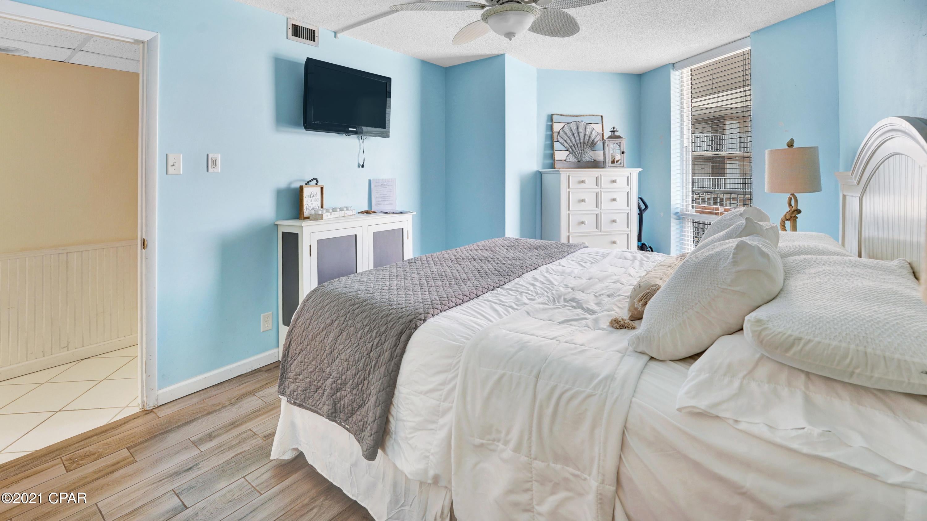 Pelican Walk - Residential