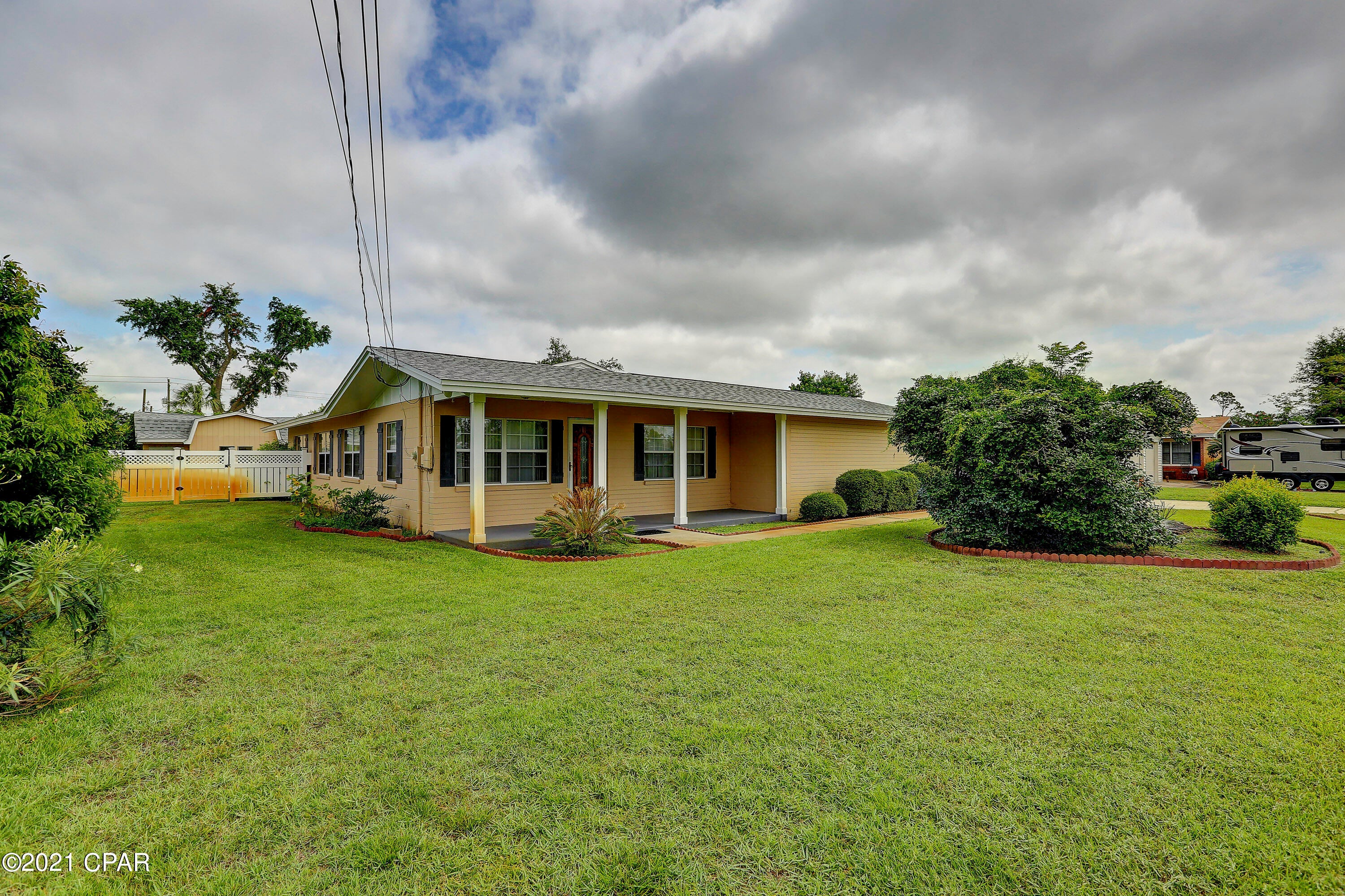 Island View Estates - Residential