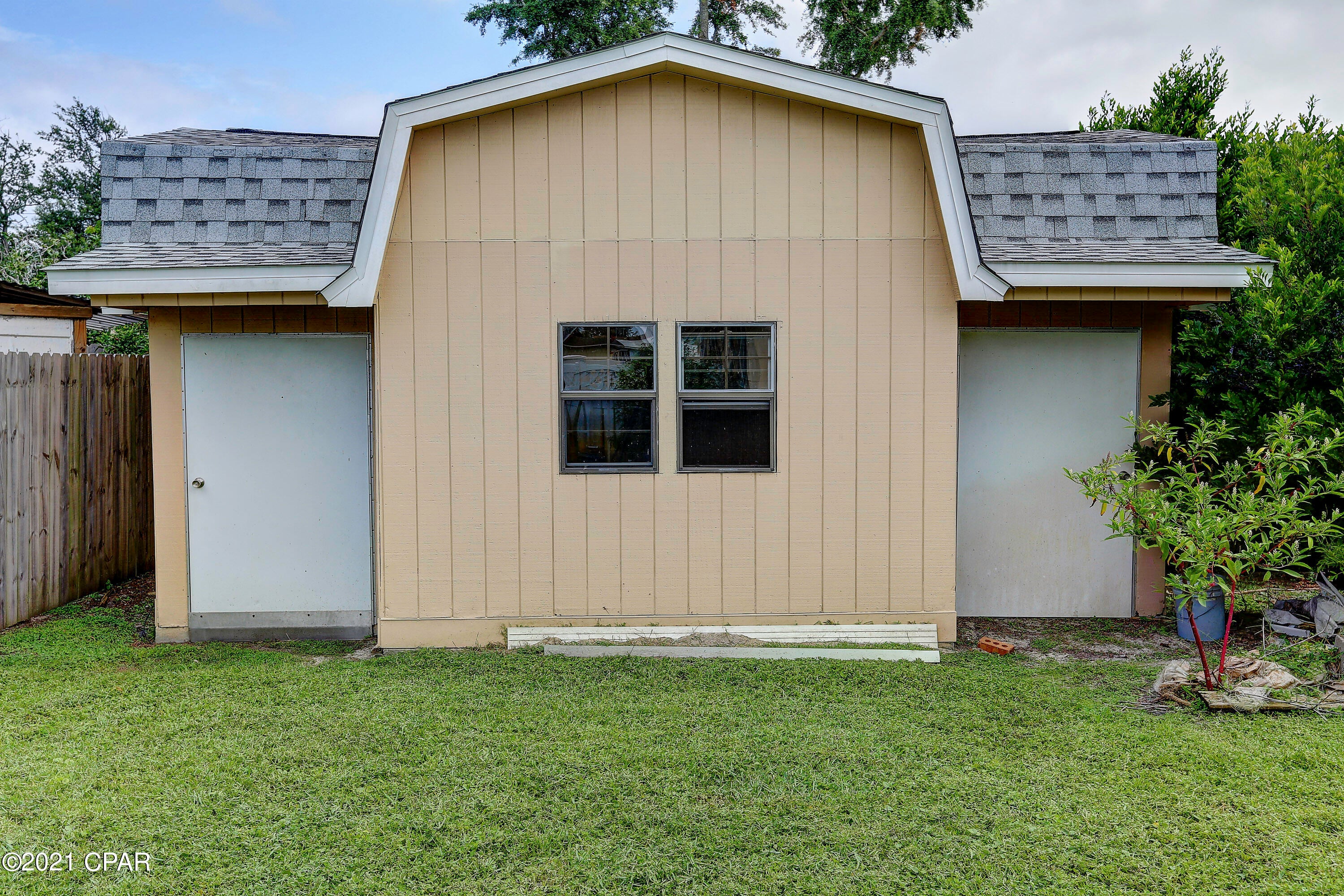Island View Estates - Residential