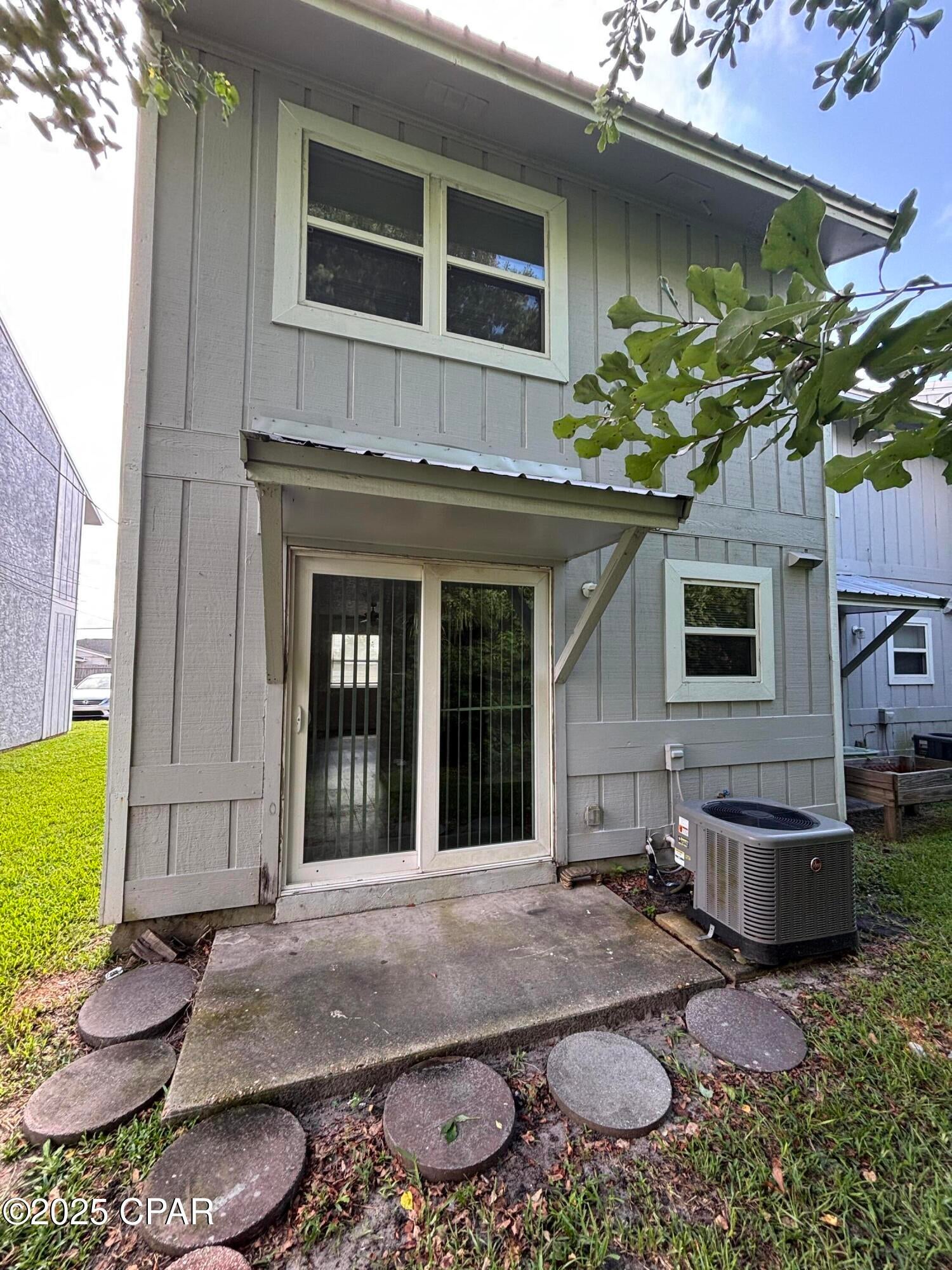 [No Recorded Subdiv] - Residential Lease