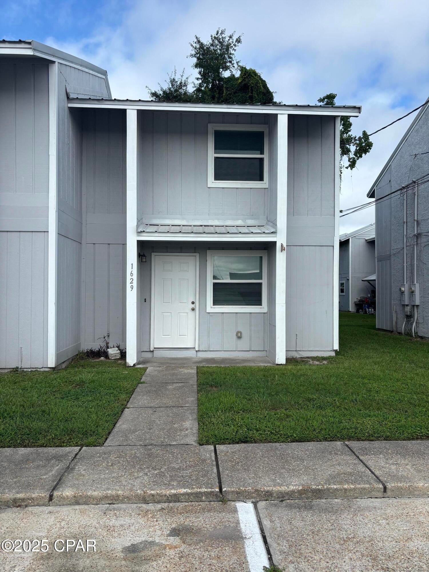[No Recorded Subdiv] - Residential Lease