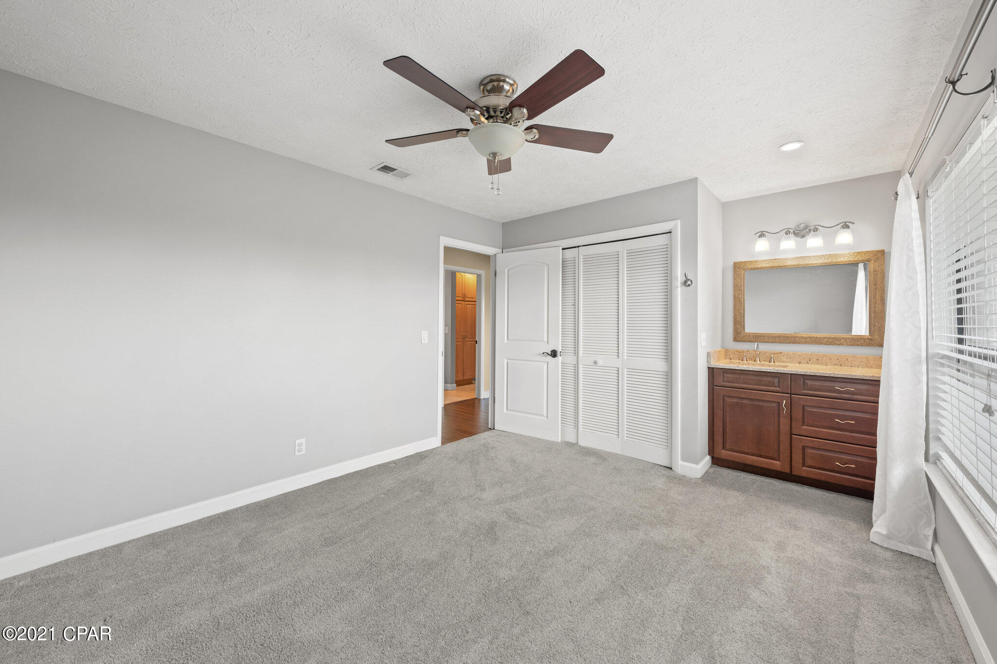 Kings Point - Residential