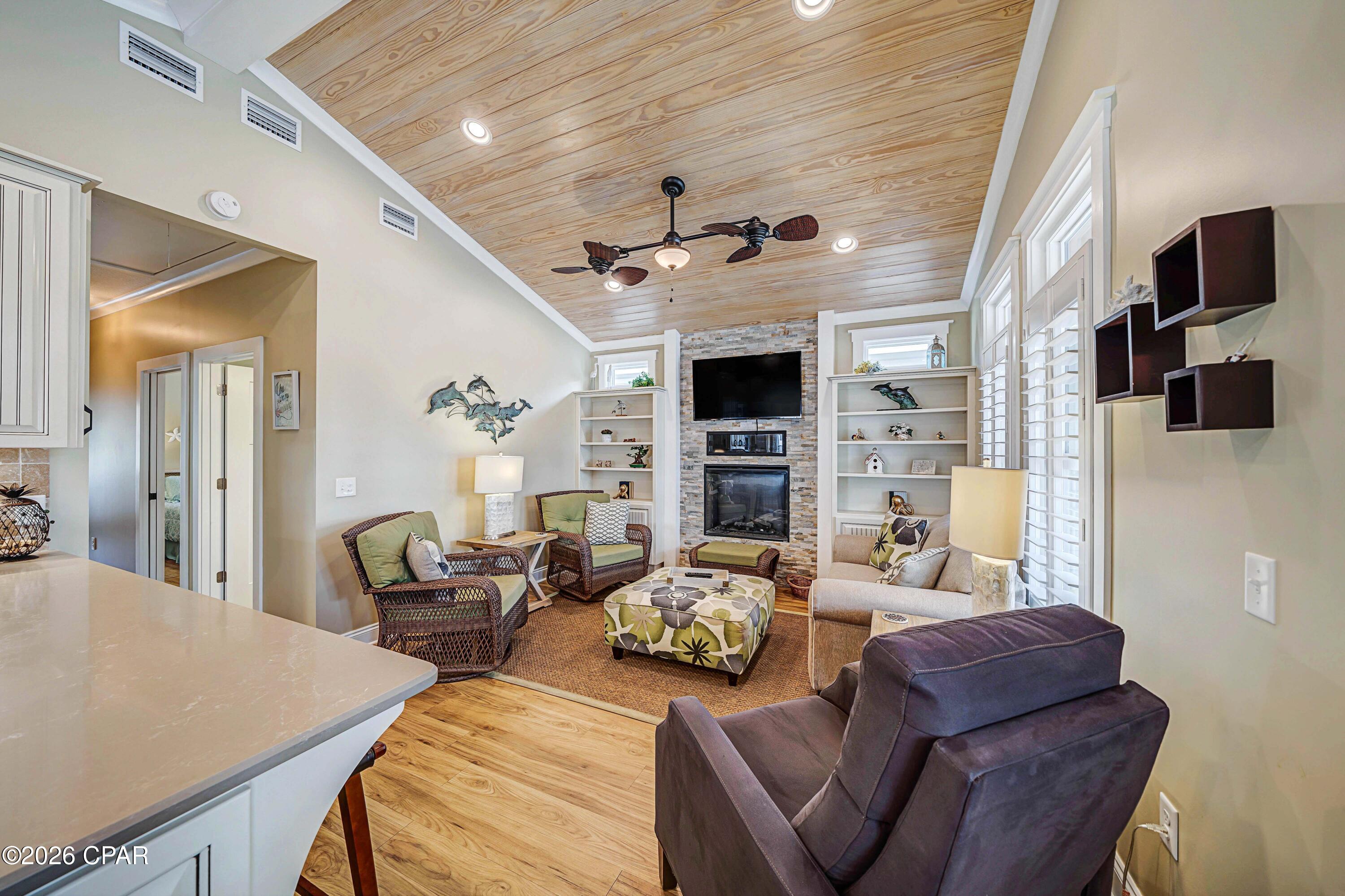 Venture Out Travel Trail - Residential