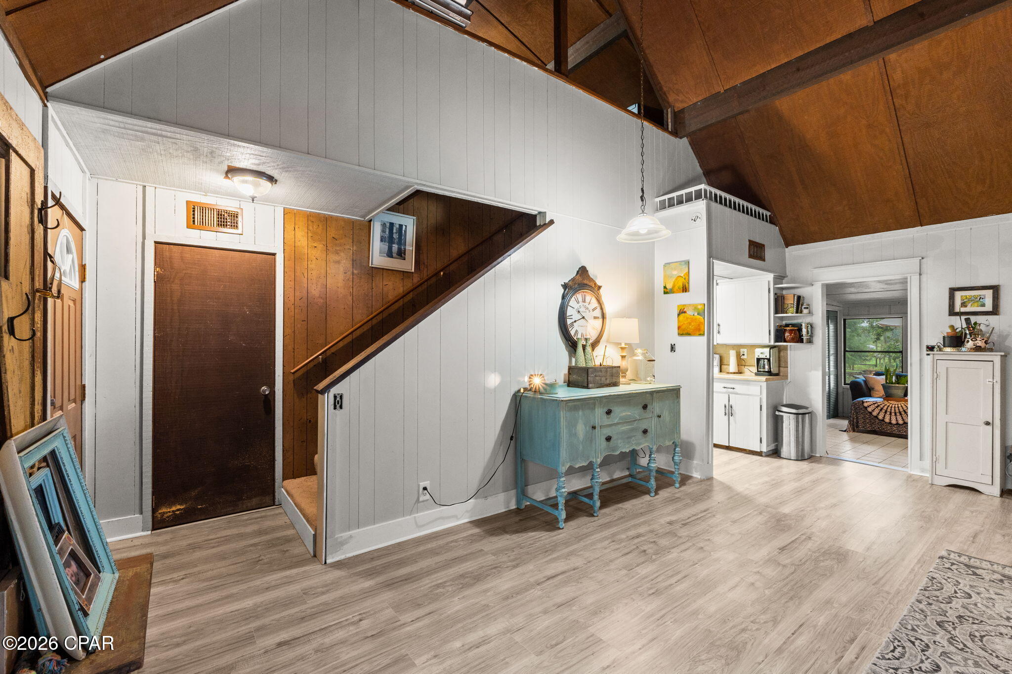Deerpoint Lake Heights - Residential