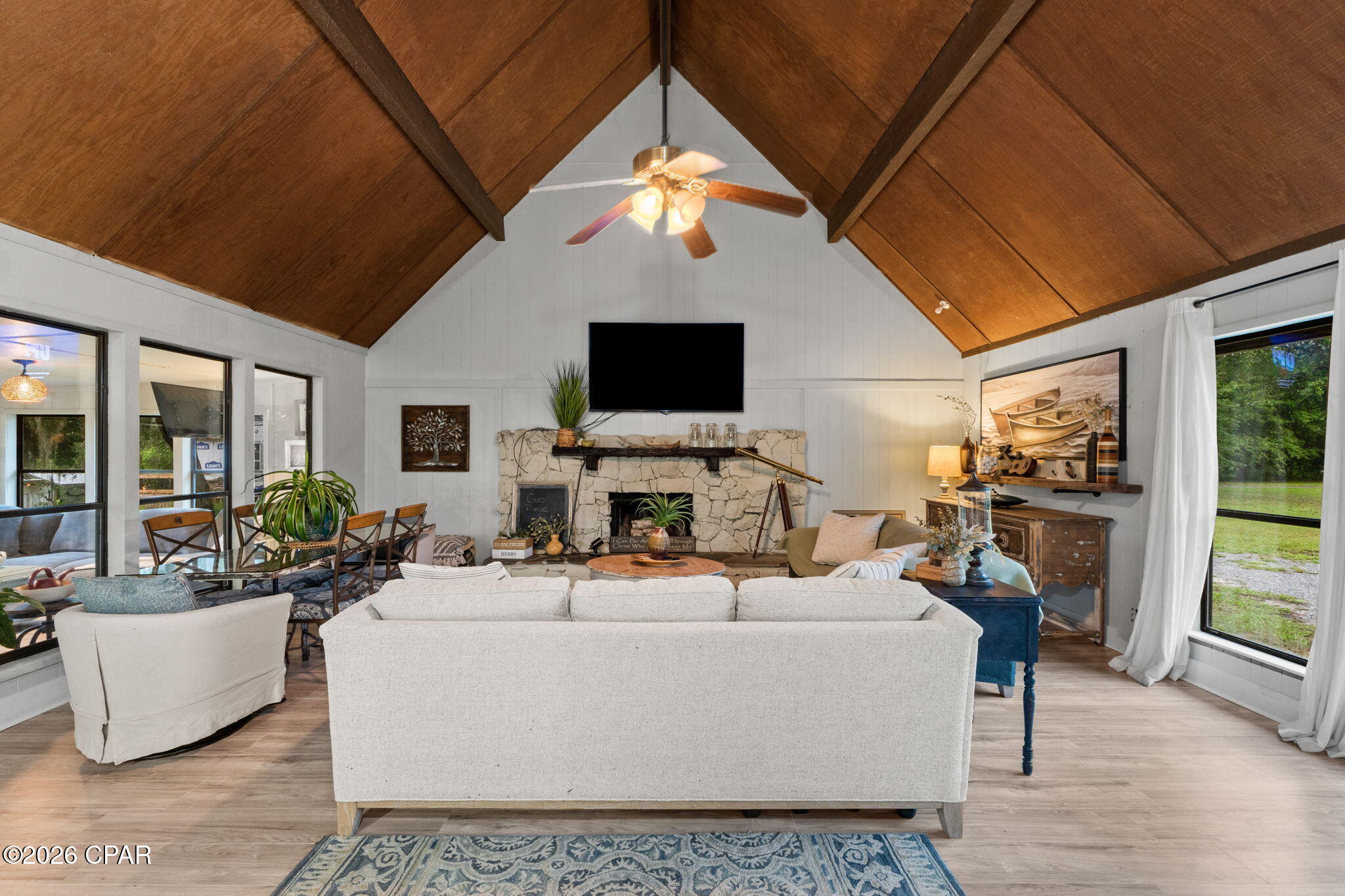 Deerpoint Lake Heights - Residential