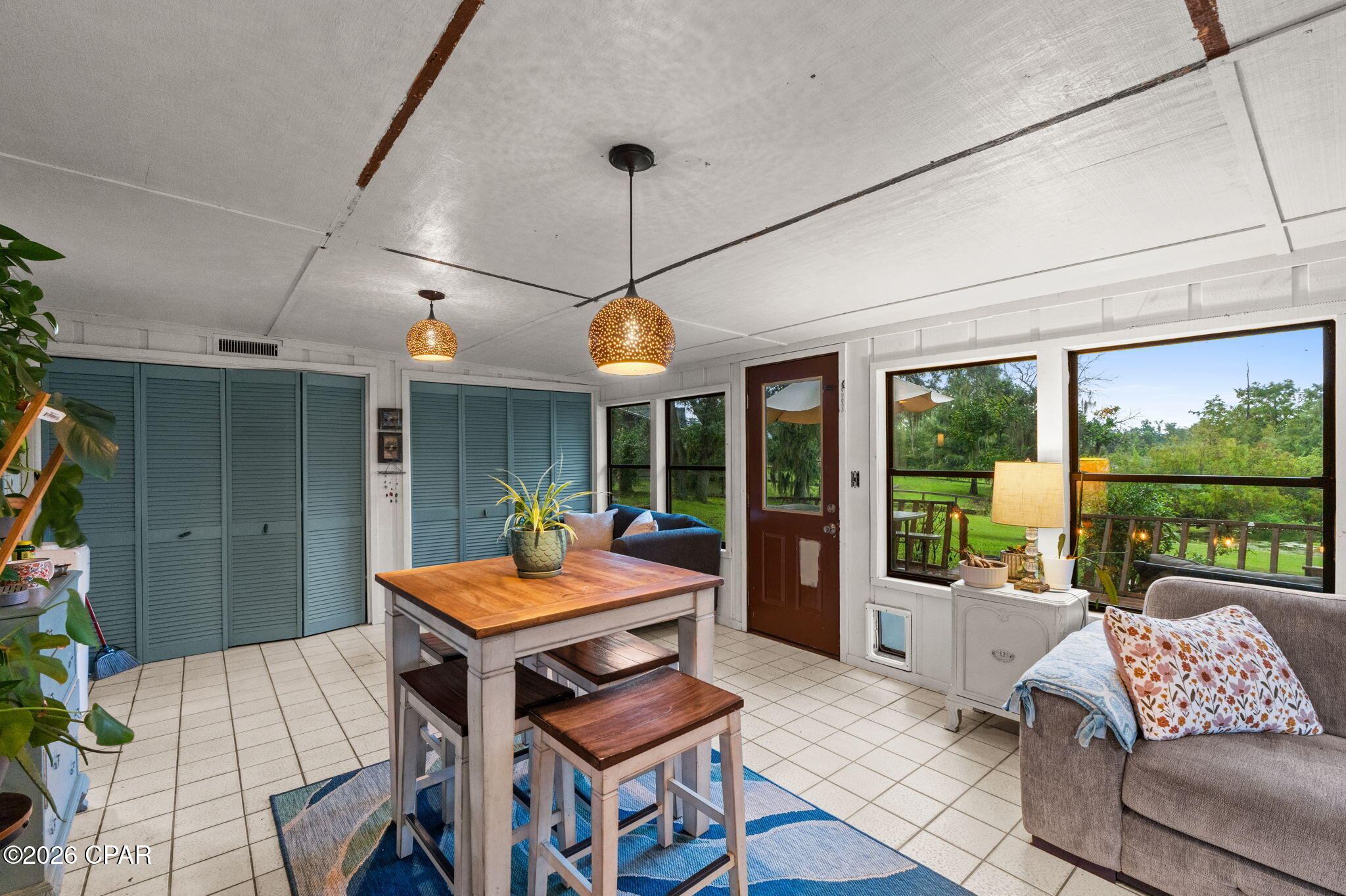 Deerpoint Lake Heights - Residential