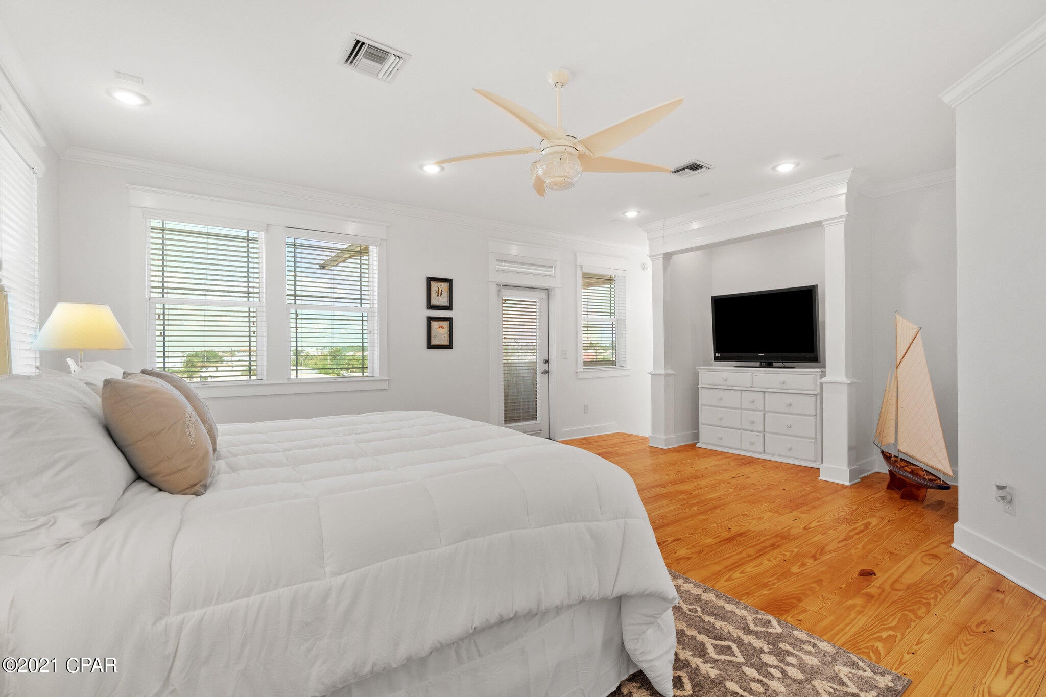 Gulf Lagoon Beach - Residential