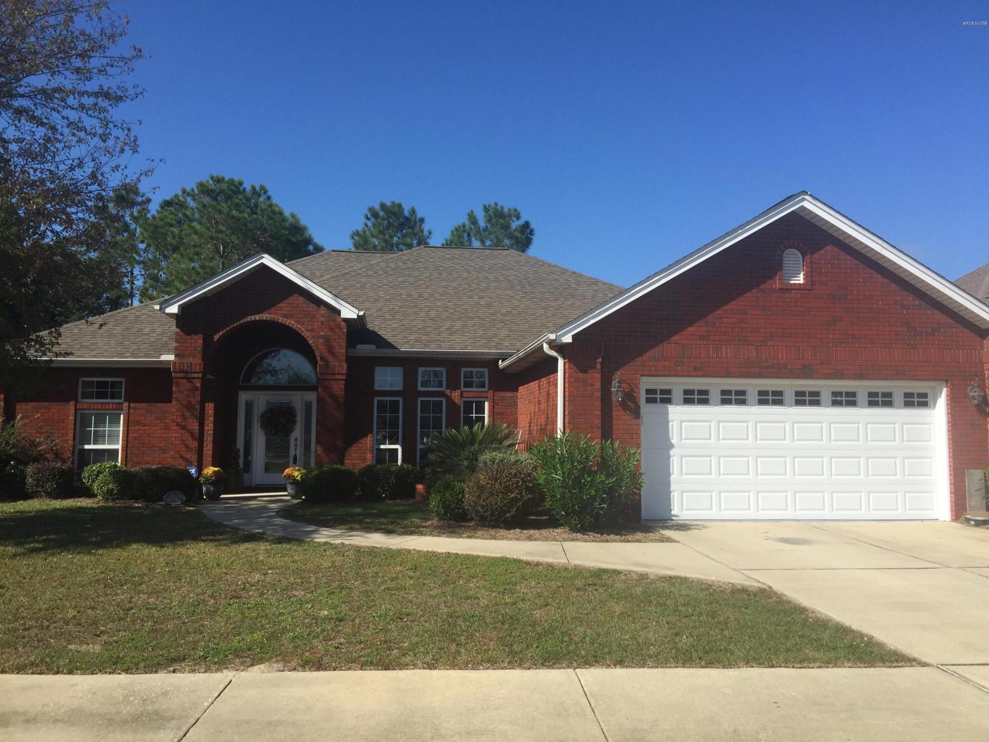 Awesome home back on the market due to buyer not obtaining financing.  Don't miss this opportunity again to own a great home in immaculate shape.This home is beyond immaculate.  Located in a great subdivision and centrally located, this home comes with a split floor plan, gas fireplace, granite counter tops, enclosed patio, large master bedroom and bath.  Breakfast nook, separate dining room, office, or sitting area.  Move in condition and ready for you!