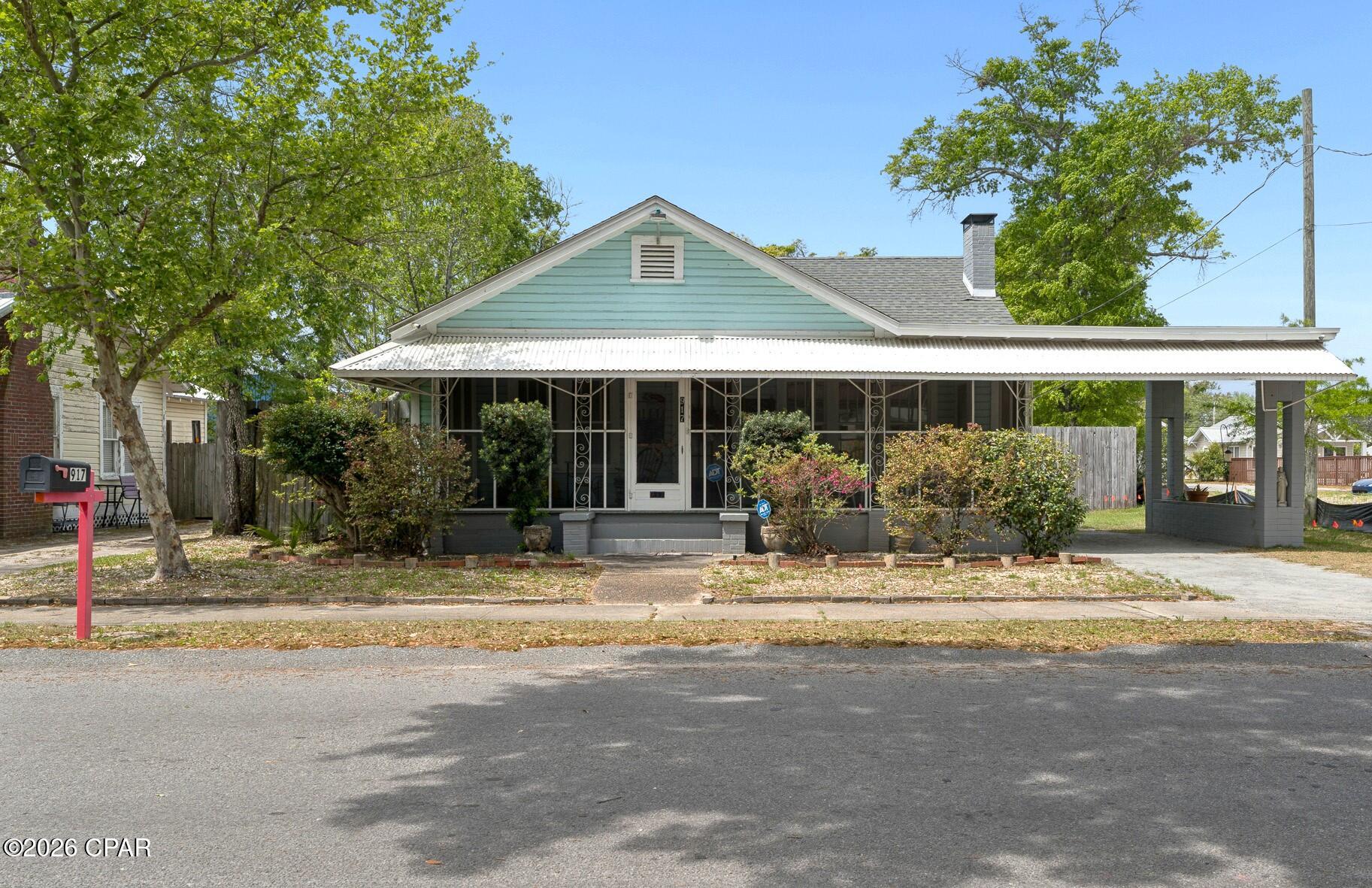 This MU-3 zoned (mixed-use) property offers both residential and light commercial possibilities, making it an ideal opportunity for a live/work lifestyle or flexible investment. The home retains much of its original charm, including beautiful heart-pine hardwood floors showcased throughout the property.
Thoughtful updates have already been completed, allowing the next owner the opportunity to enhance the property even further while preserving its character. Additional features include convenient alley access and the potential to expand toward the alley for additional space or functionality.
Whether you envision a primary residence, second home, or investment property, this property offers exceptional versatility. Located just five blocks from the revitalized Downtown Harrison Avenue district, you'll enjoy easy access to shopping, coffee shops, dining, and entertainment. Surrounded by new construction and ongoing development, this is truly an area on the rise.