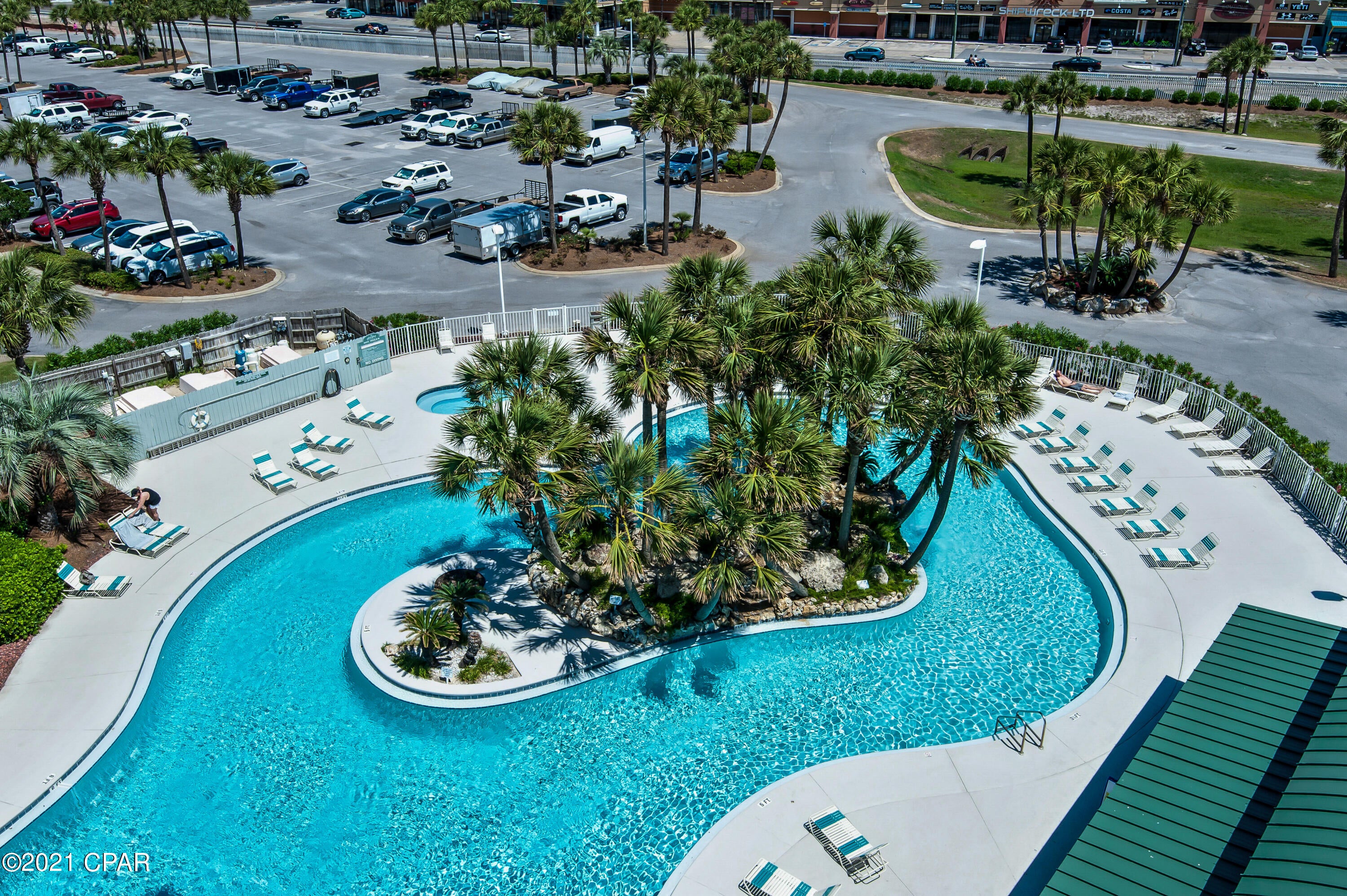 Long Beach Towers I - Residential