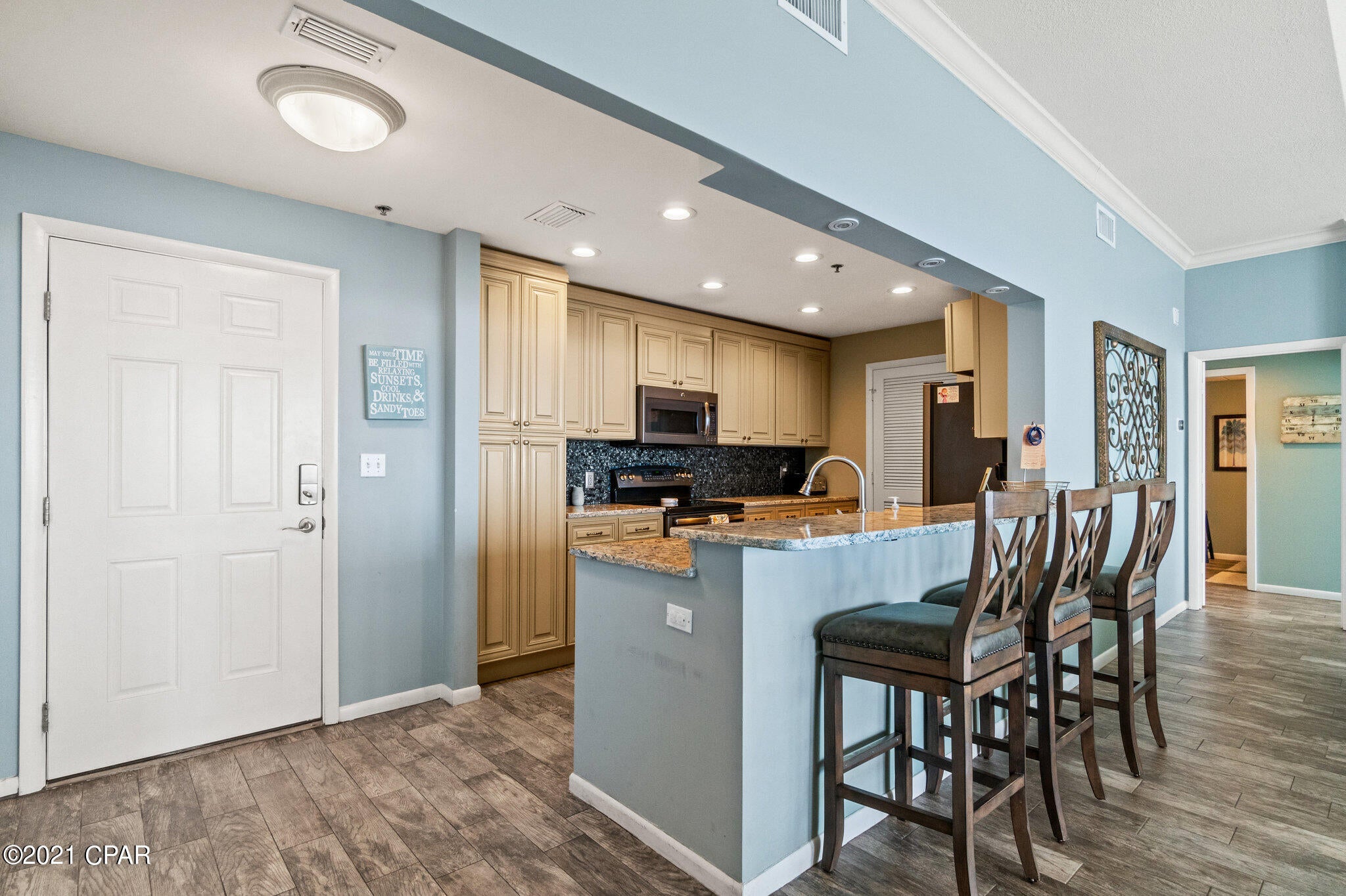 Long Beach Towers I - Residential