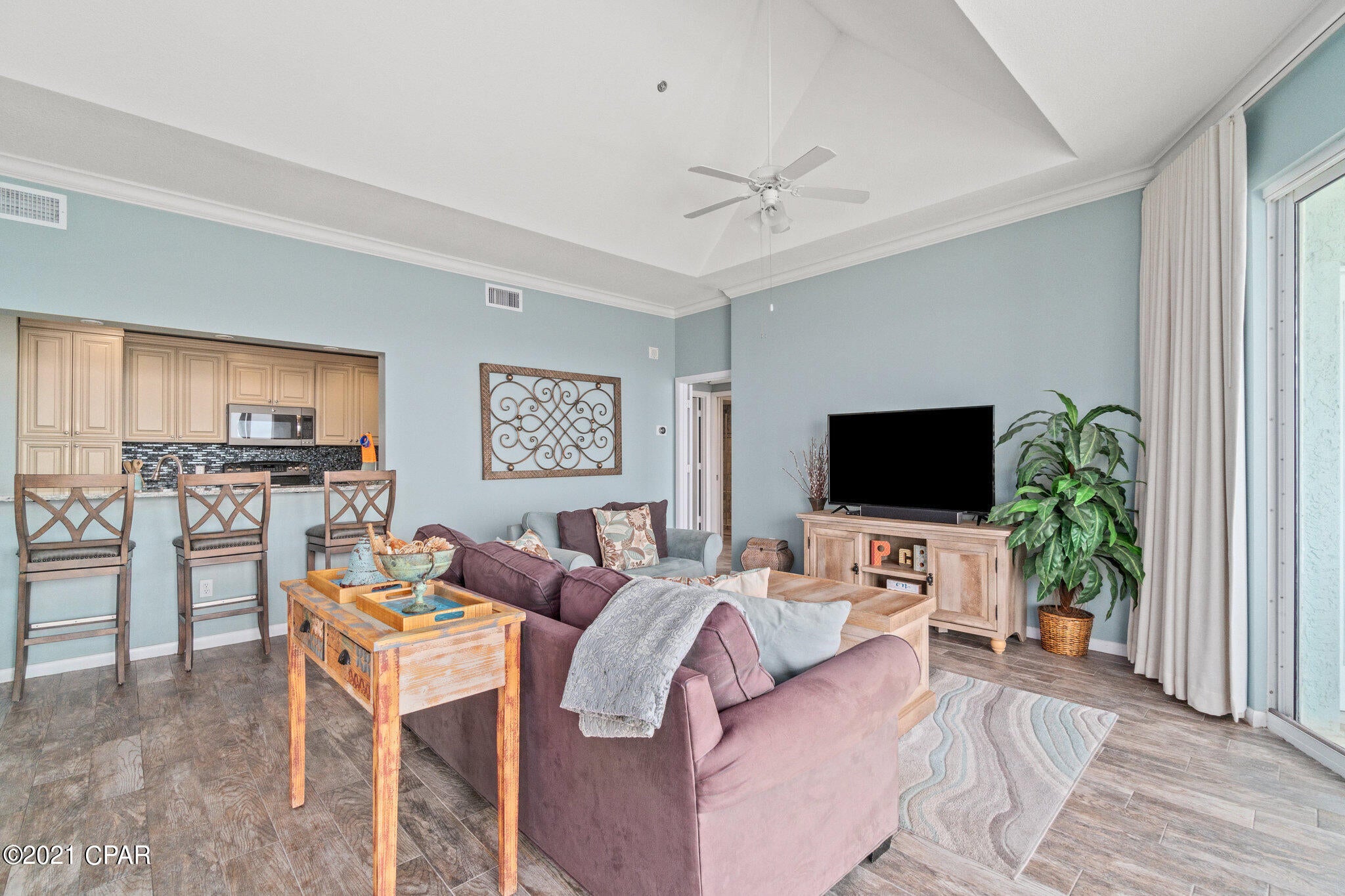 Long Beach Towers I - Residential