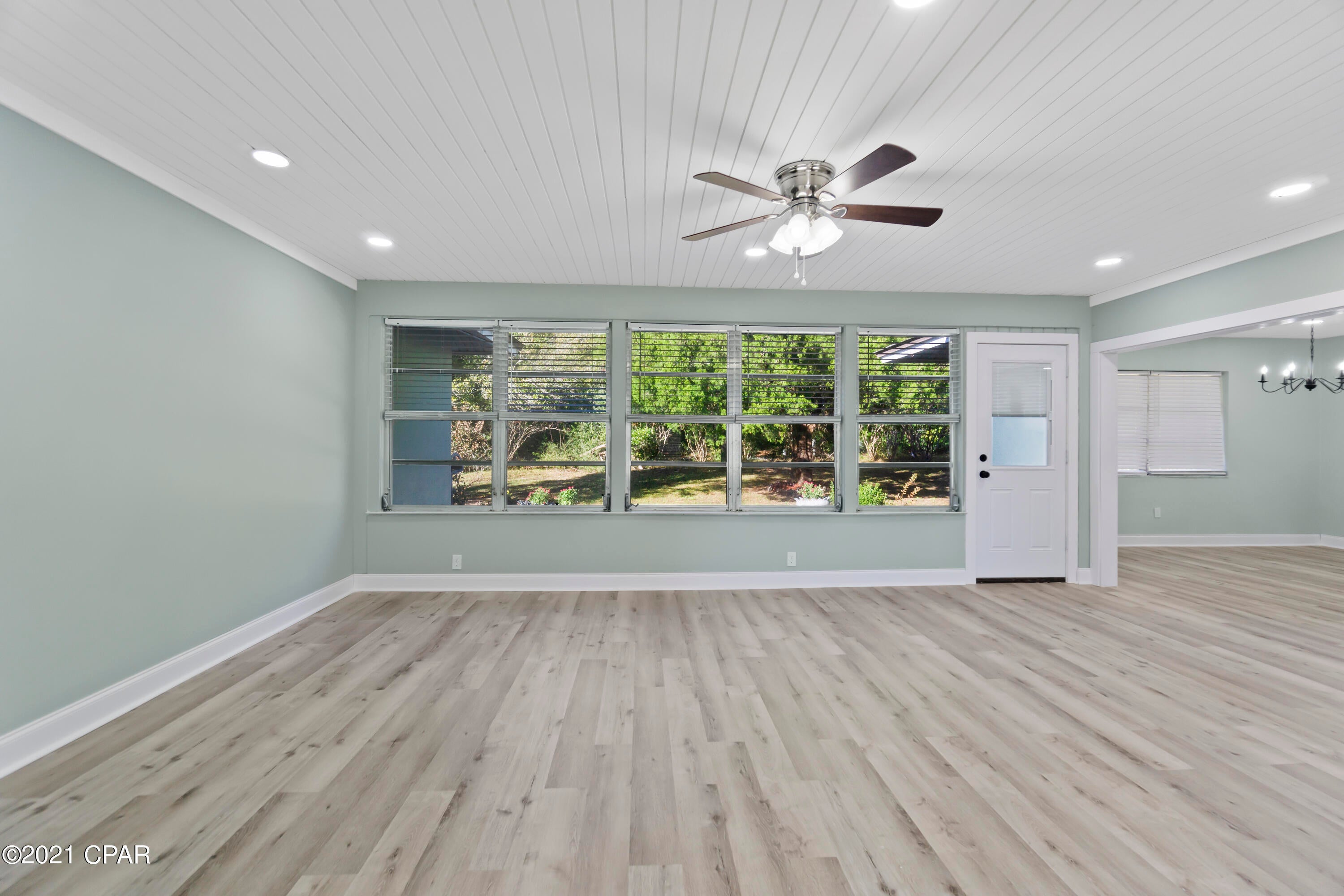 Sunny Hills Unit 4 - Residential