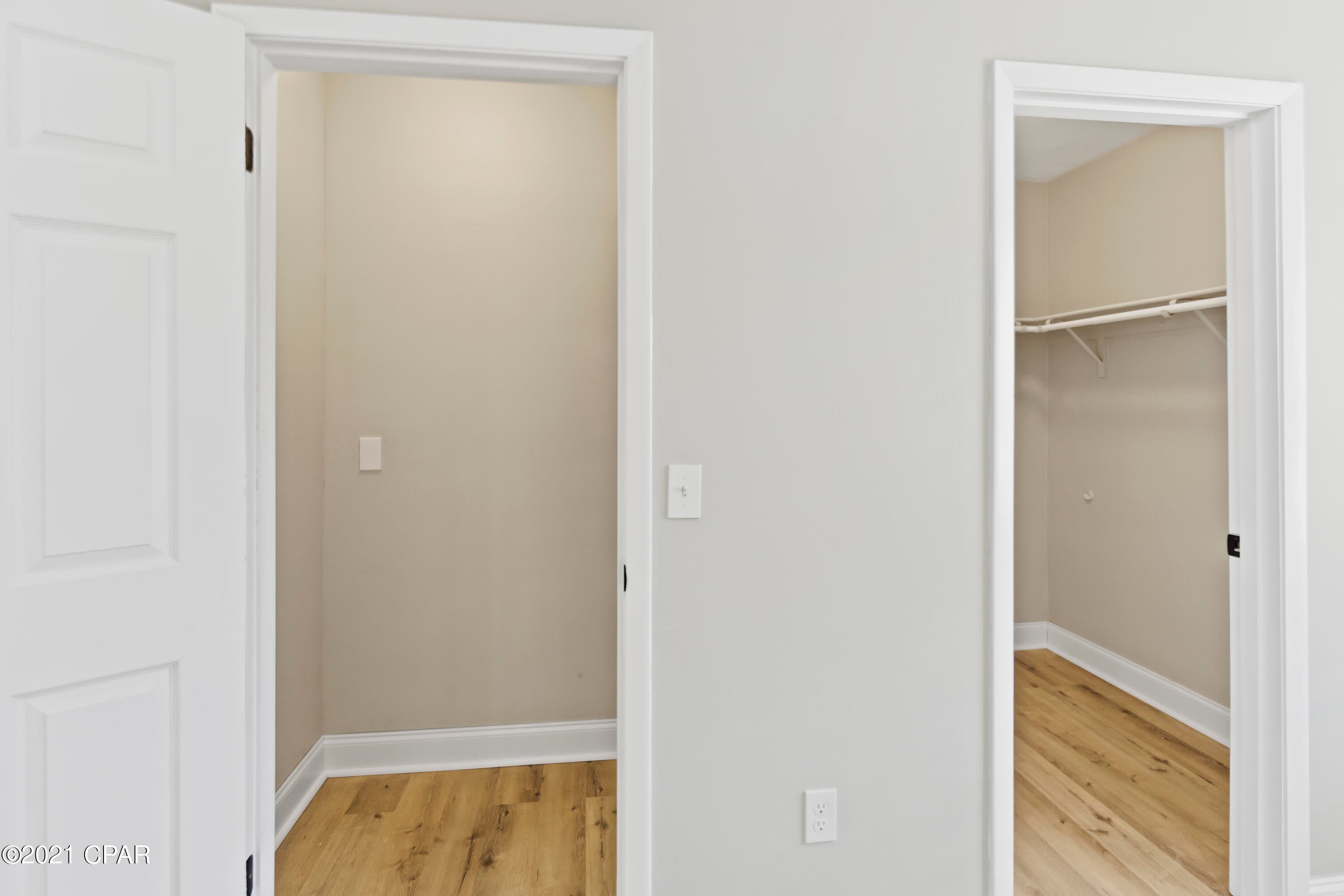 Sunny Hills Unit 4 - Residential