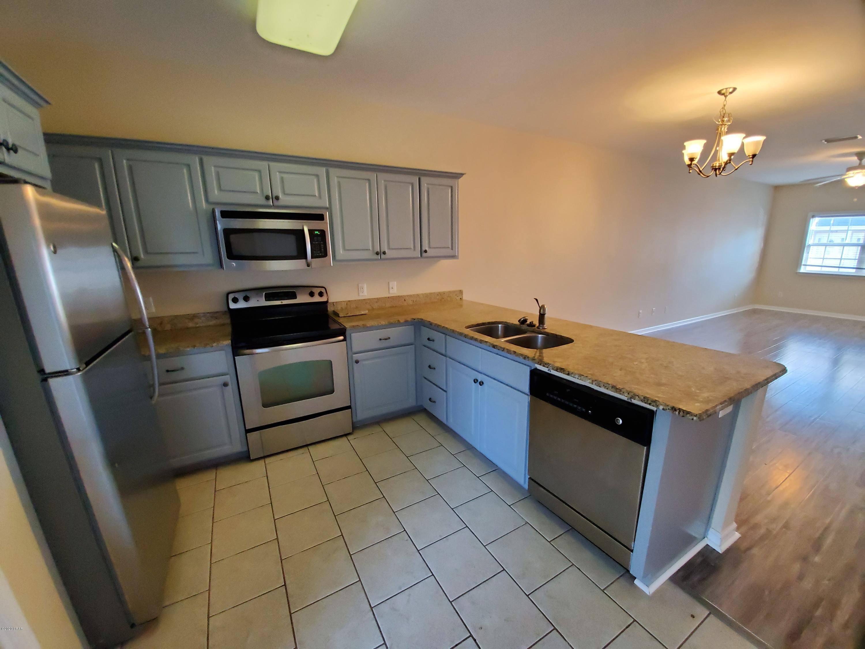 Annabella's Townhomes - Residential Lease