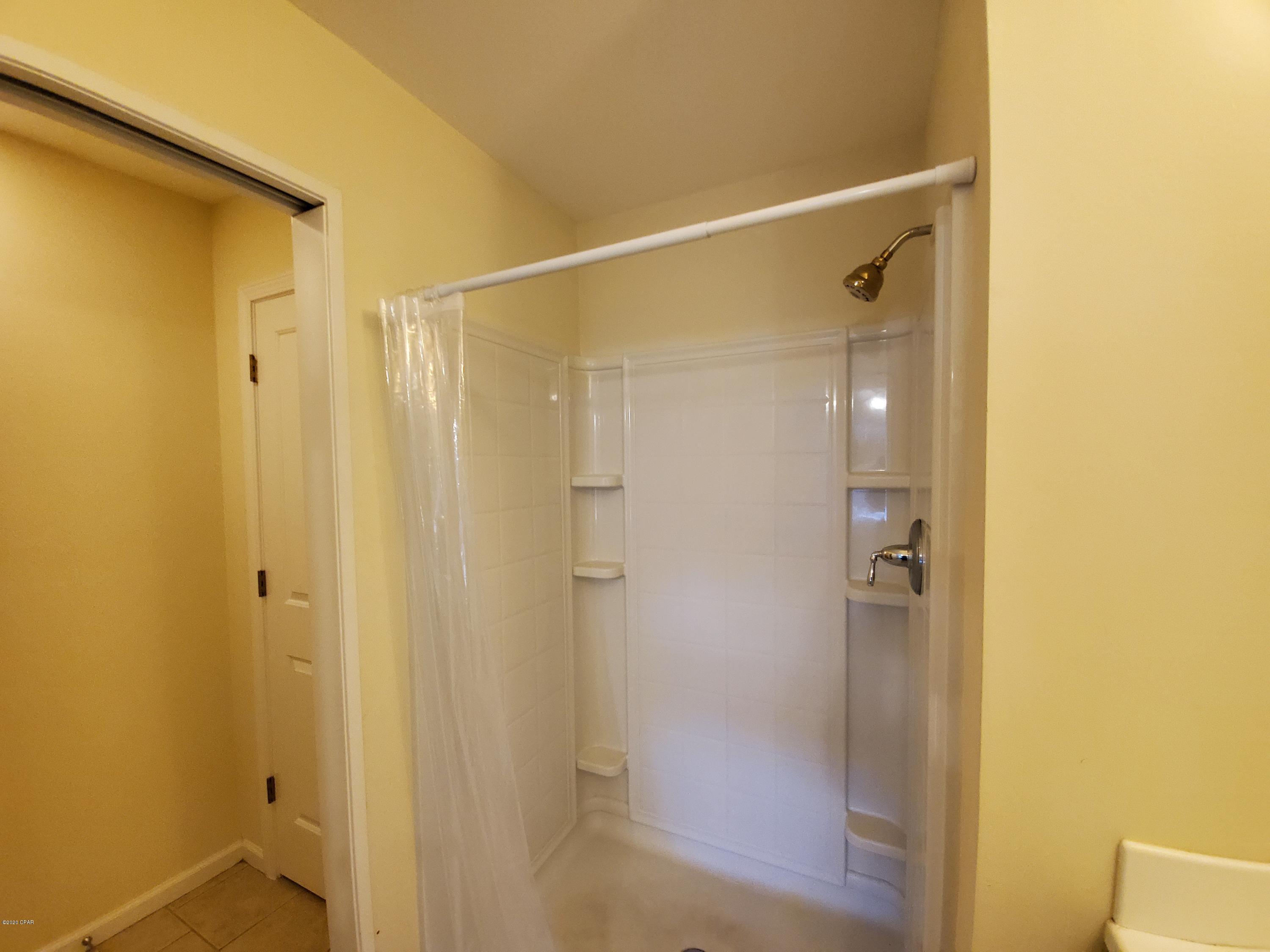 Annabella's Townhomes - Residential Lease