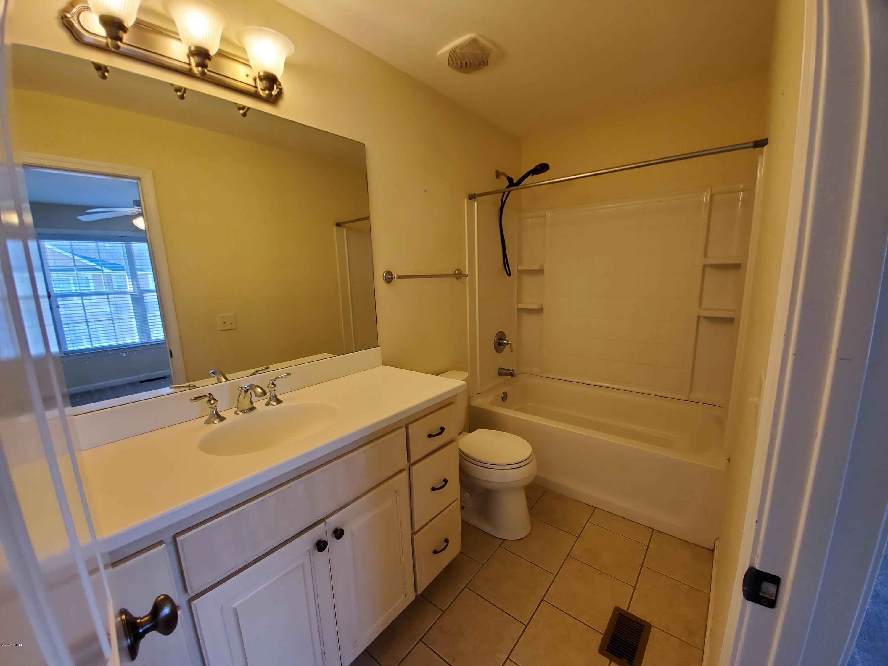 Annabella's Townhomes - Residential Lease