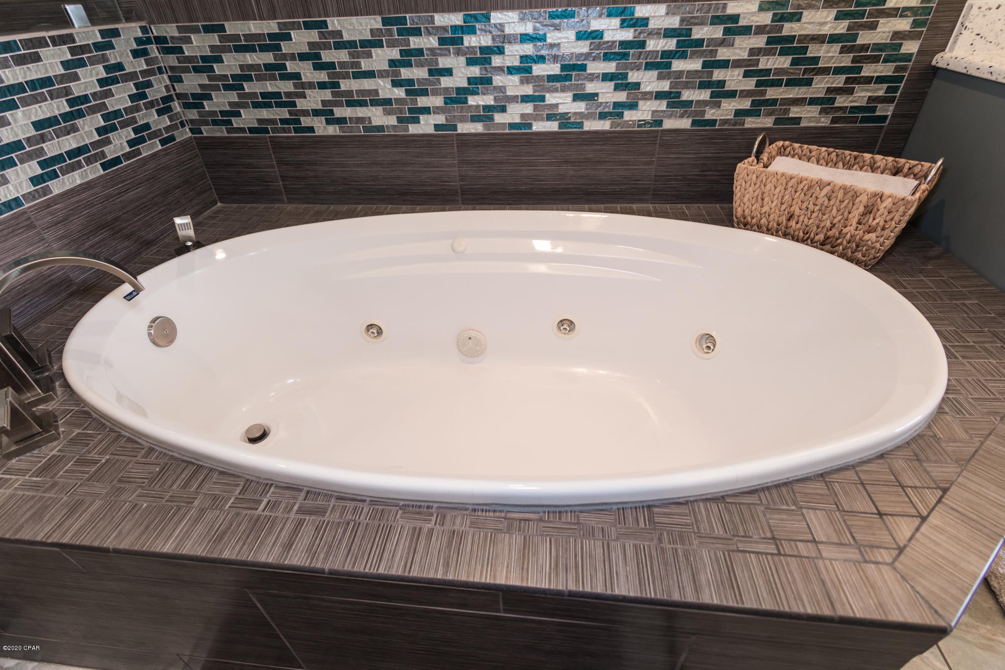 Grande Surf Club Condo - Residential