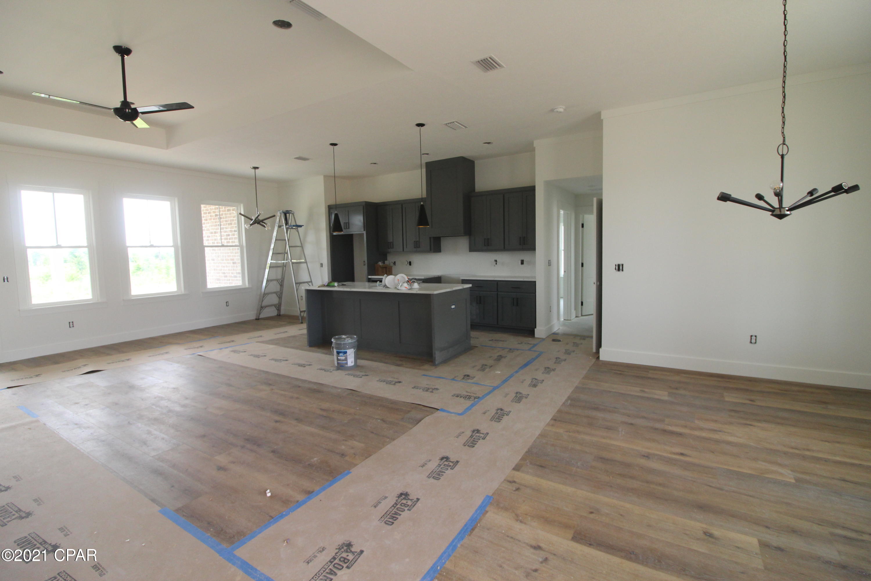 The Meadows & The Pointe - Residential