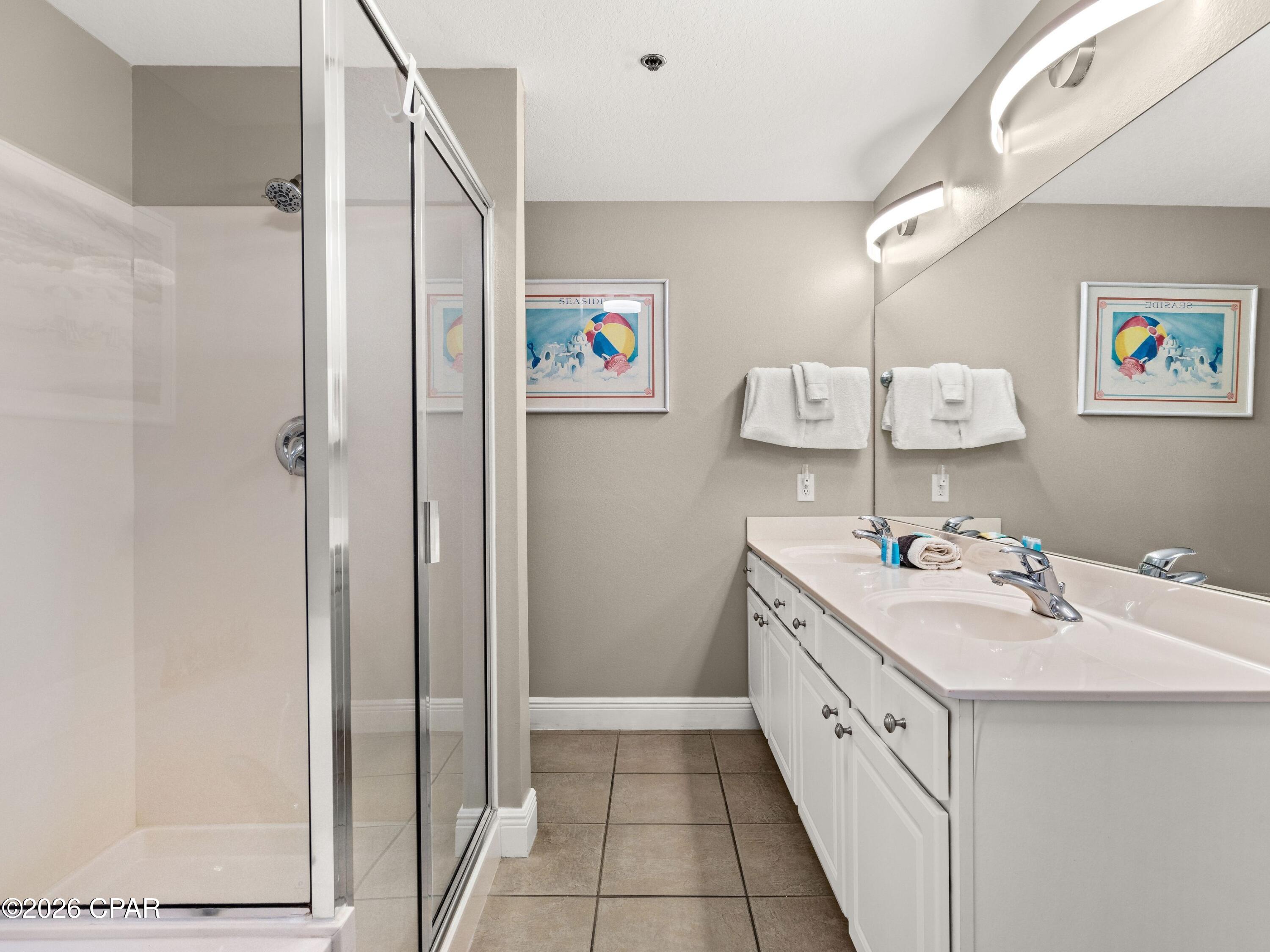 Ariel Dunes I - Residential