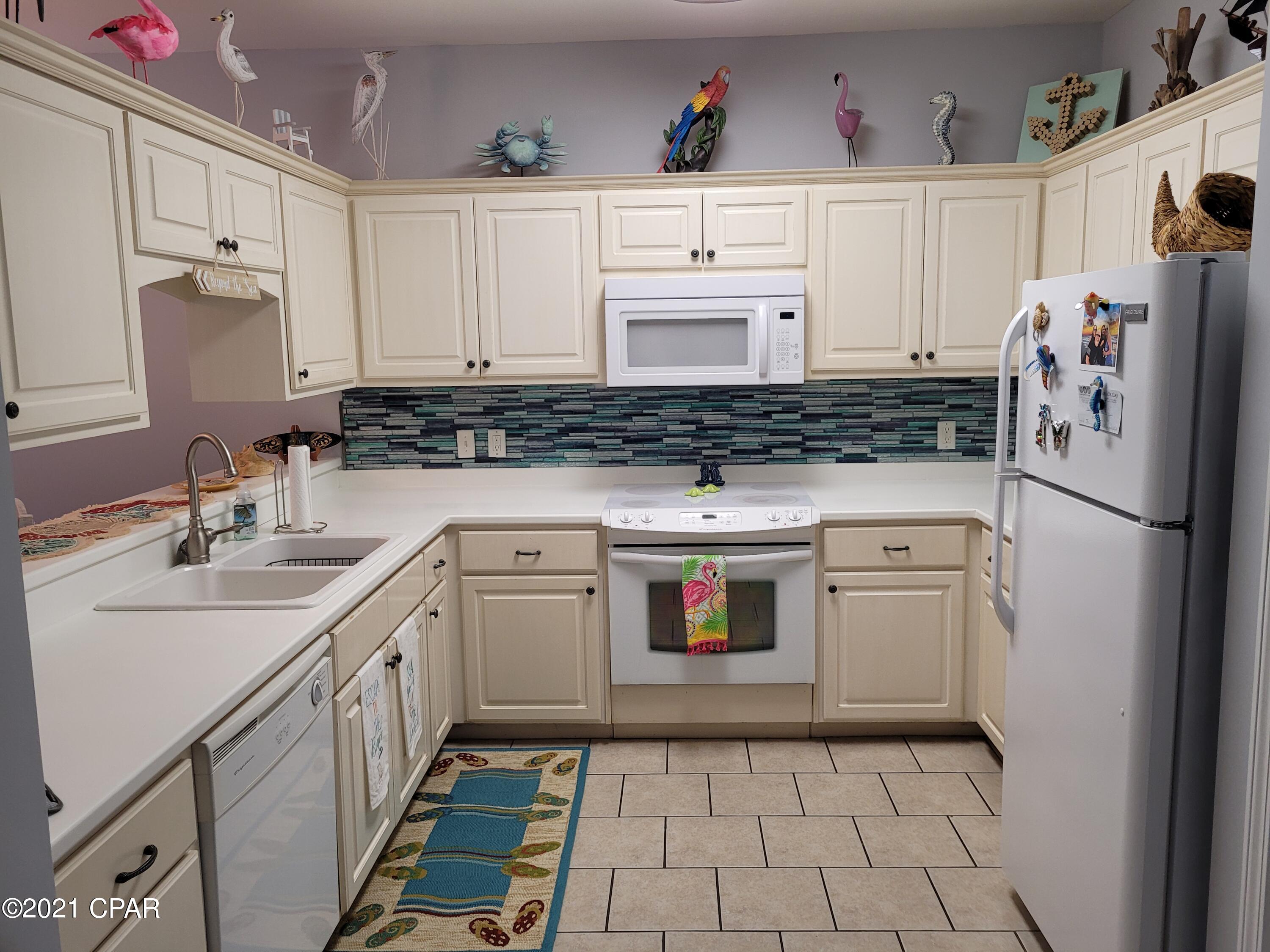 Annabella's Townhomes - Residential