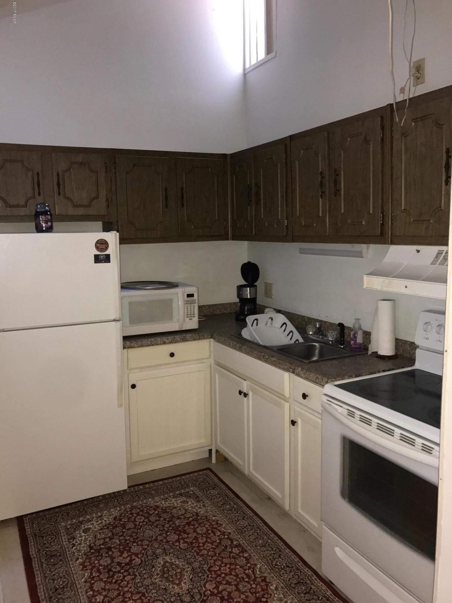 Horizon South I - Residential Lease