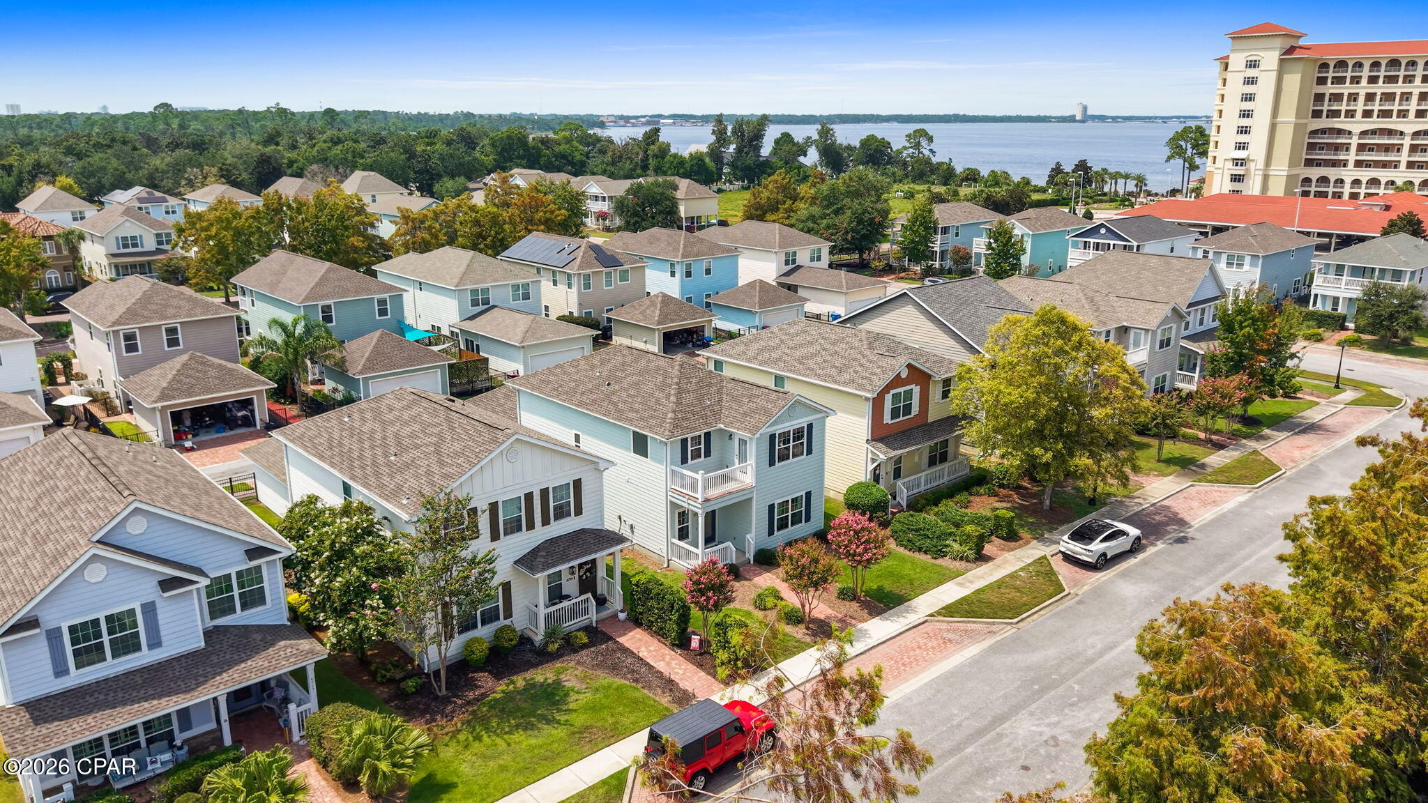 Magnolia Bay Club - Residential