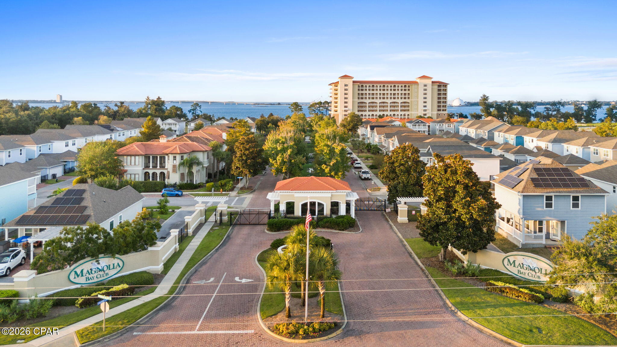 Magnolia Bay Club - Residential