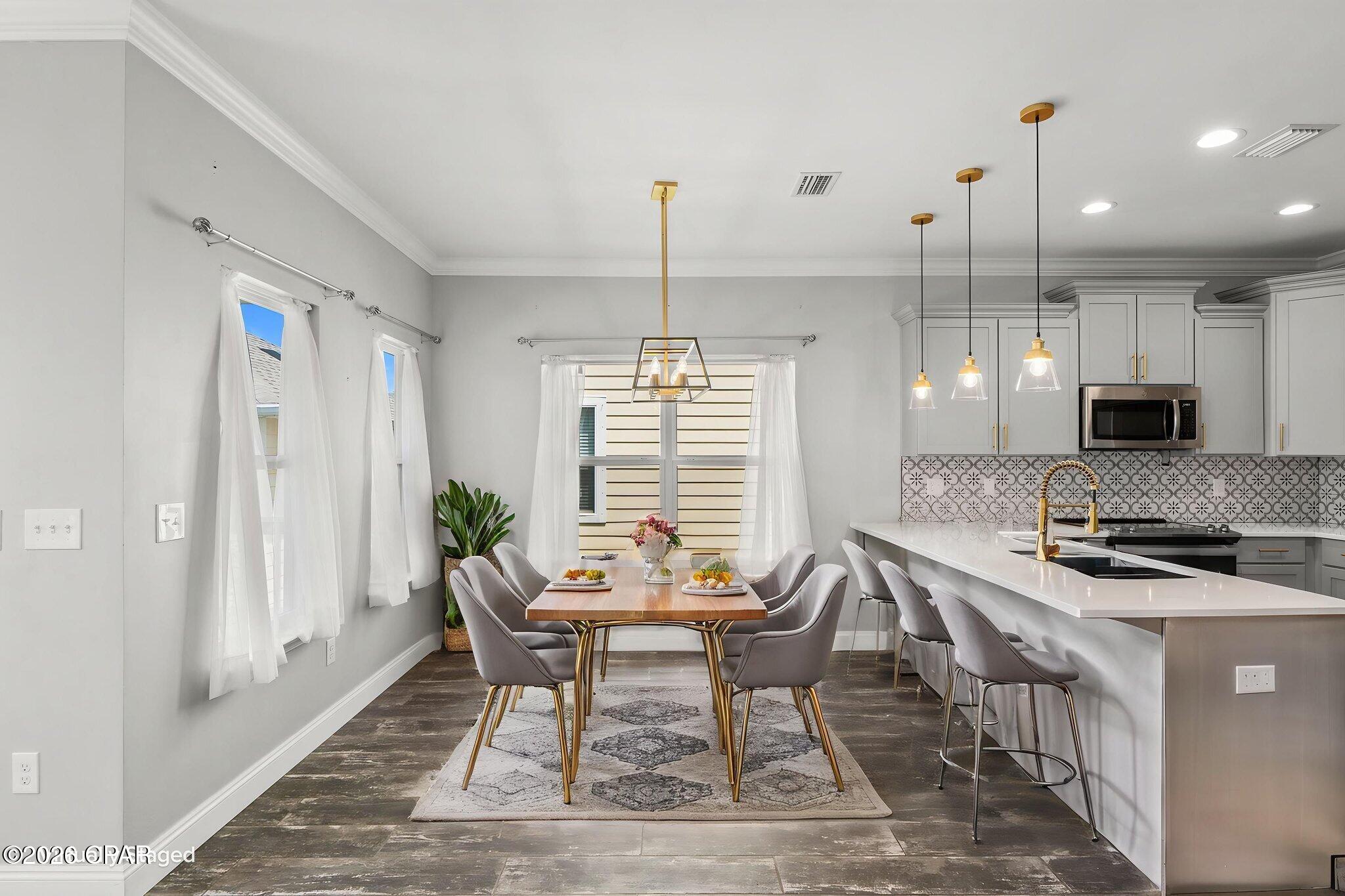 Magnolia Bay Club - Residential