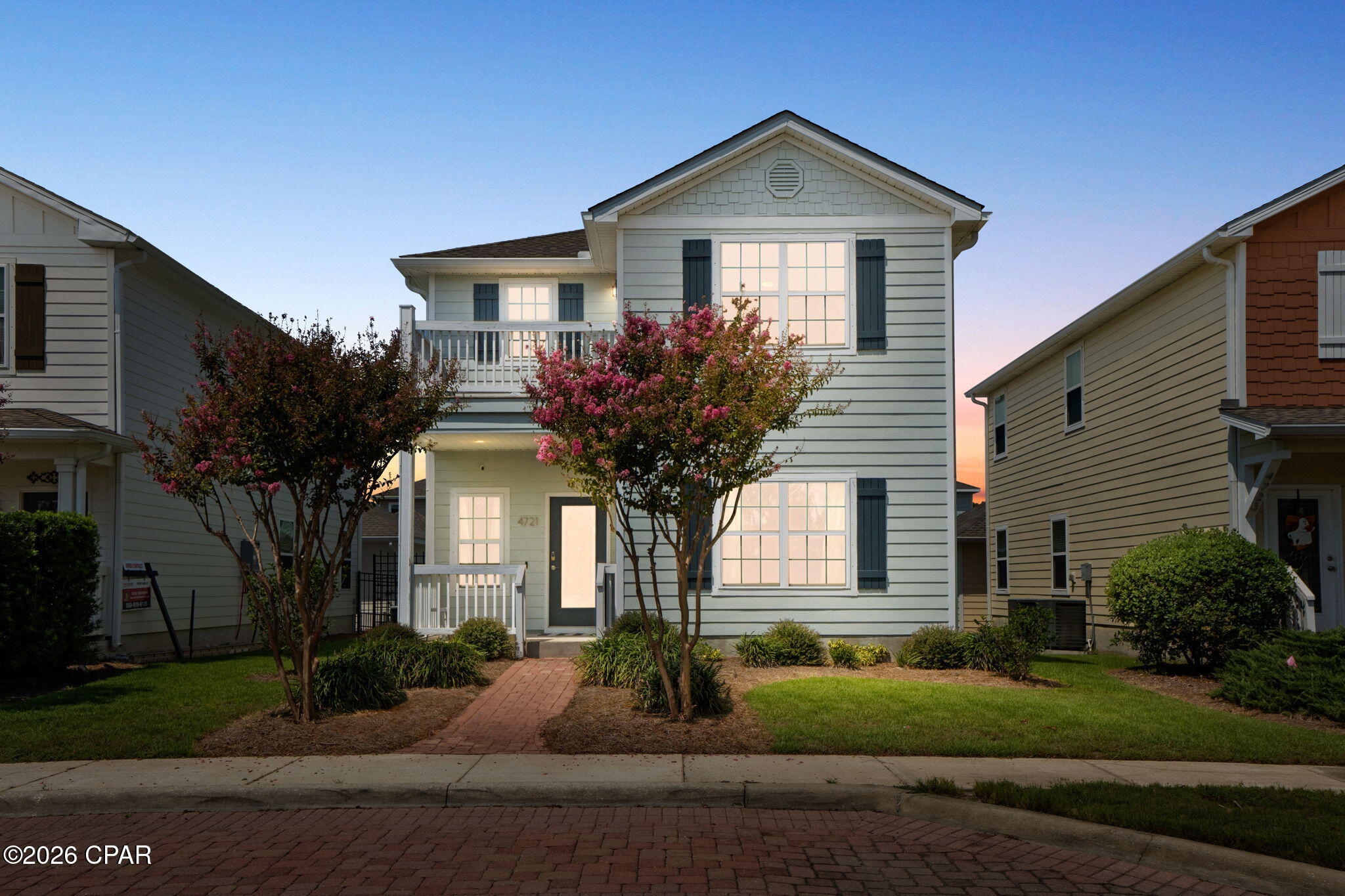 Magnolia Bay Club - Residential