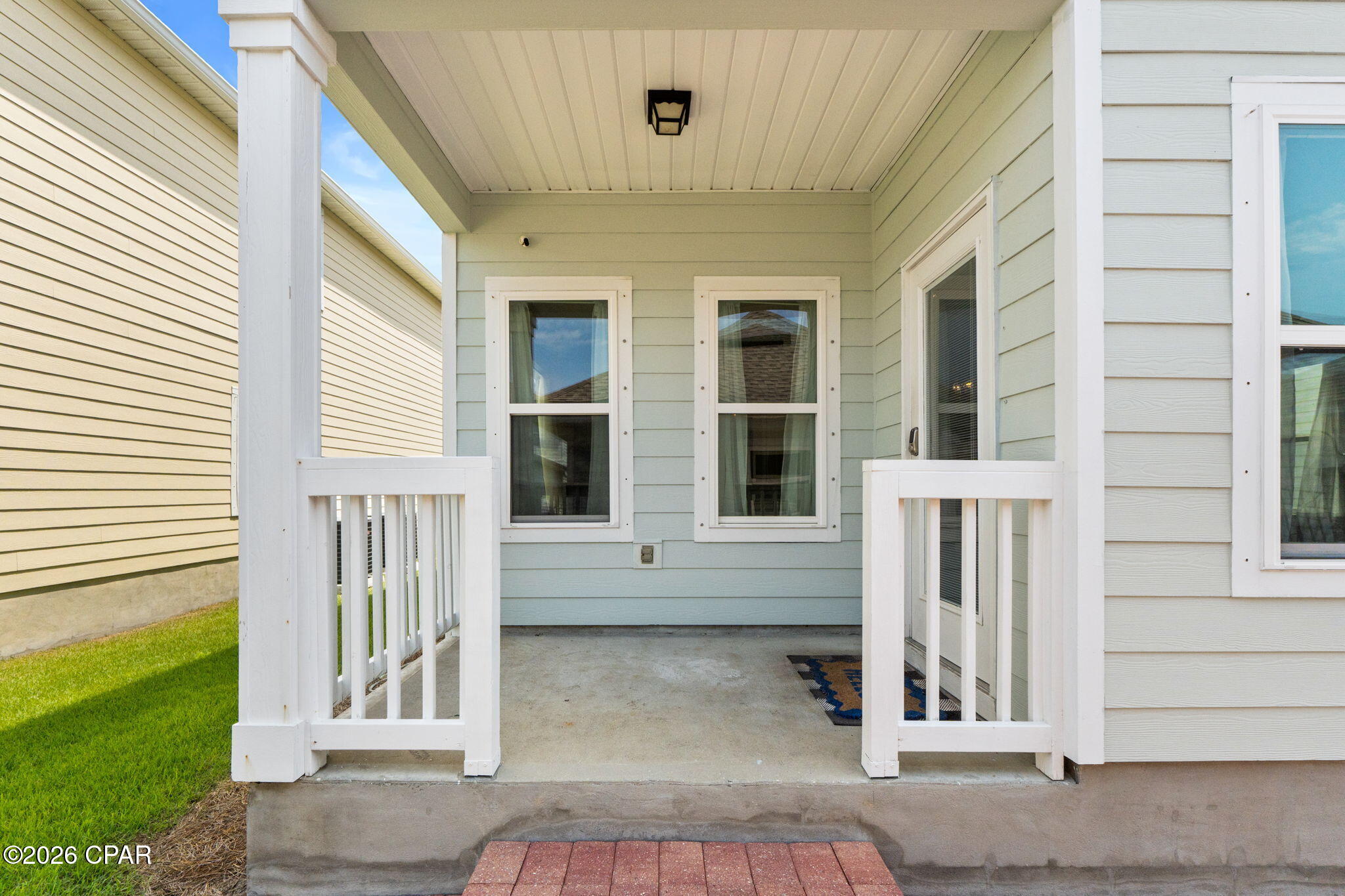 Magnolia Bay Club - Residential