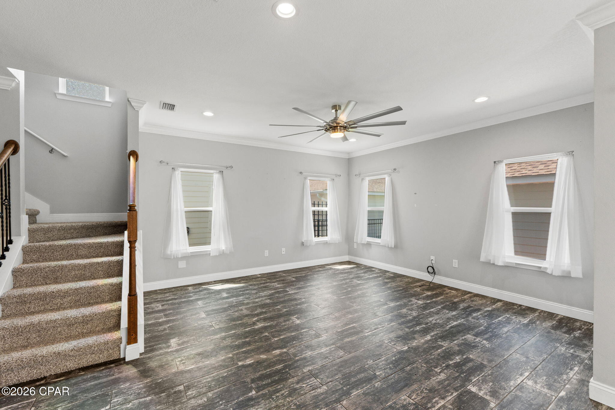 Magnolia Bay Club - Residential