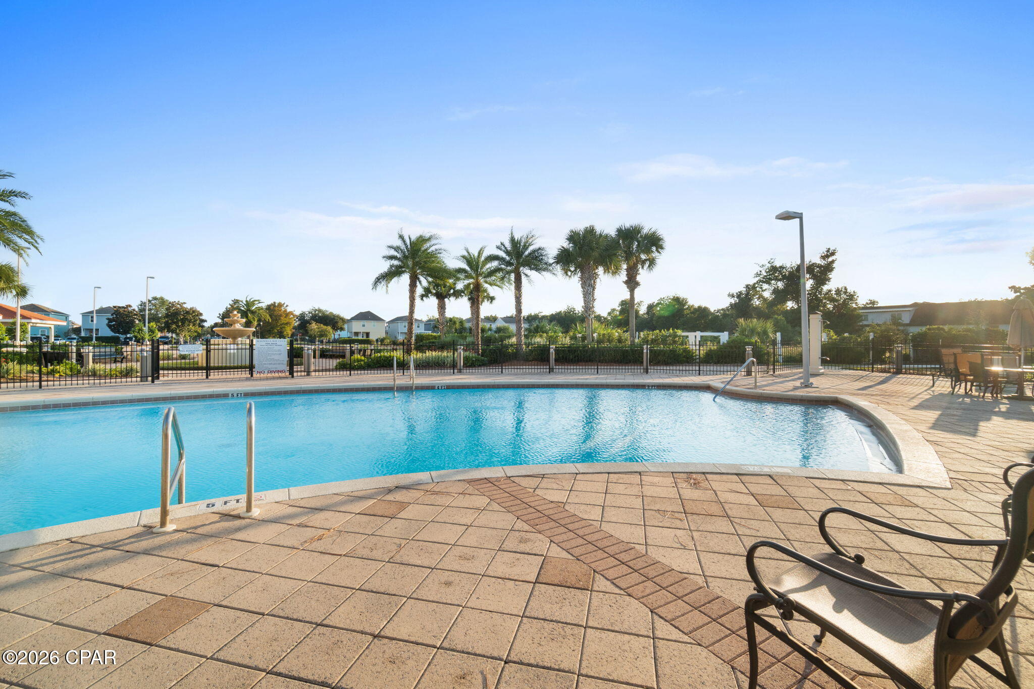 Magnolia Bay Club - Residential
