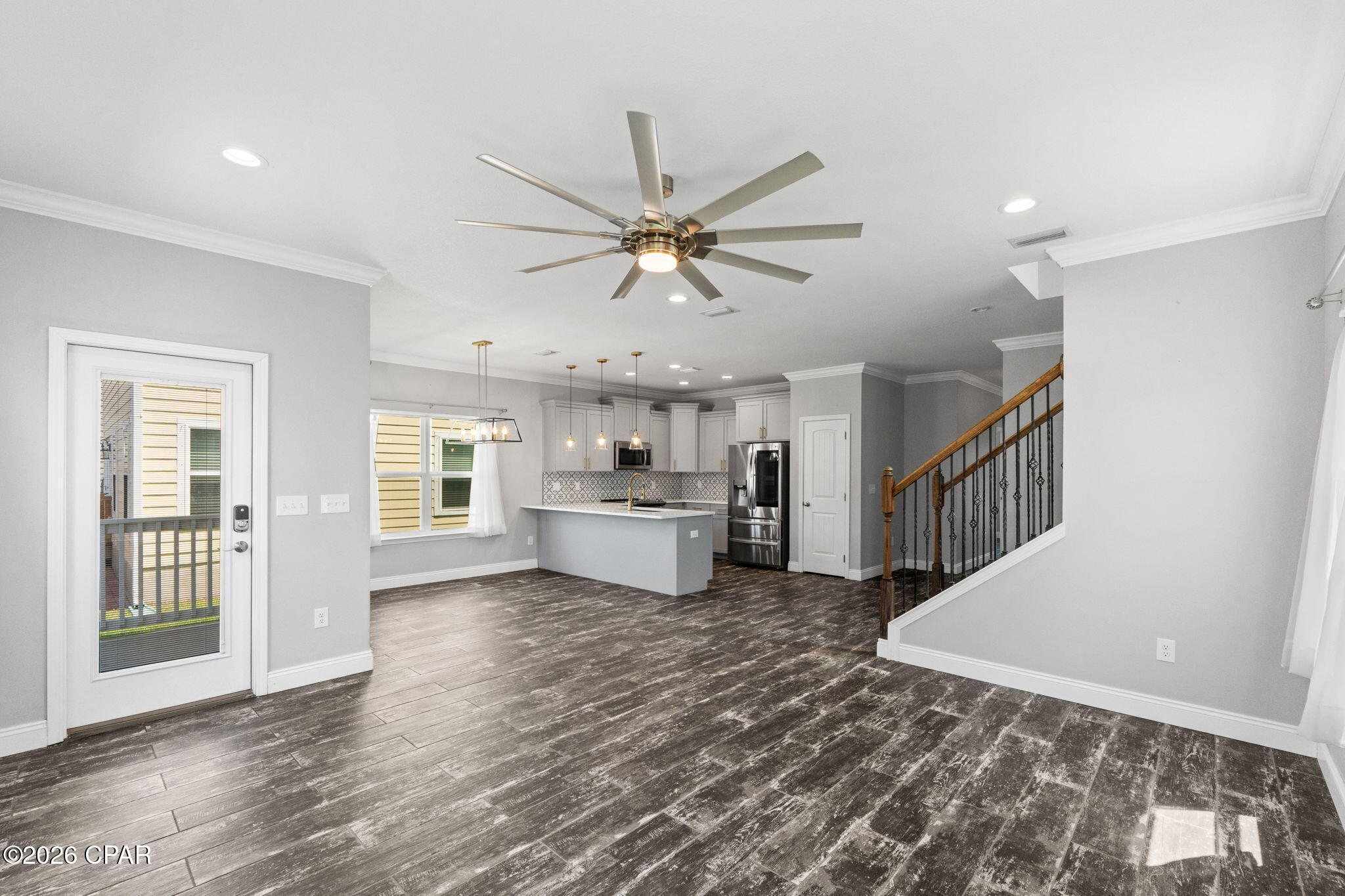 Magnolia Bay Club - Residential