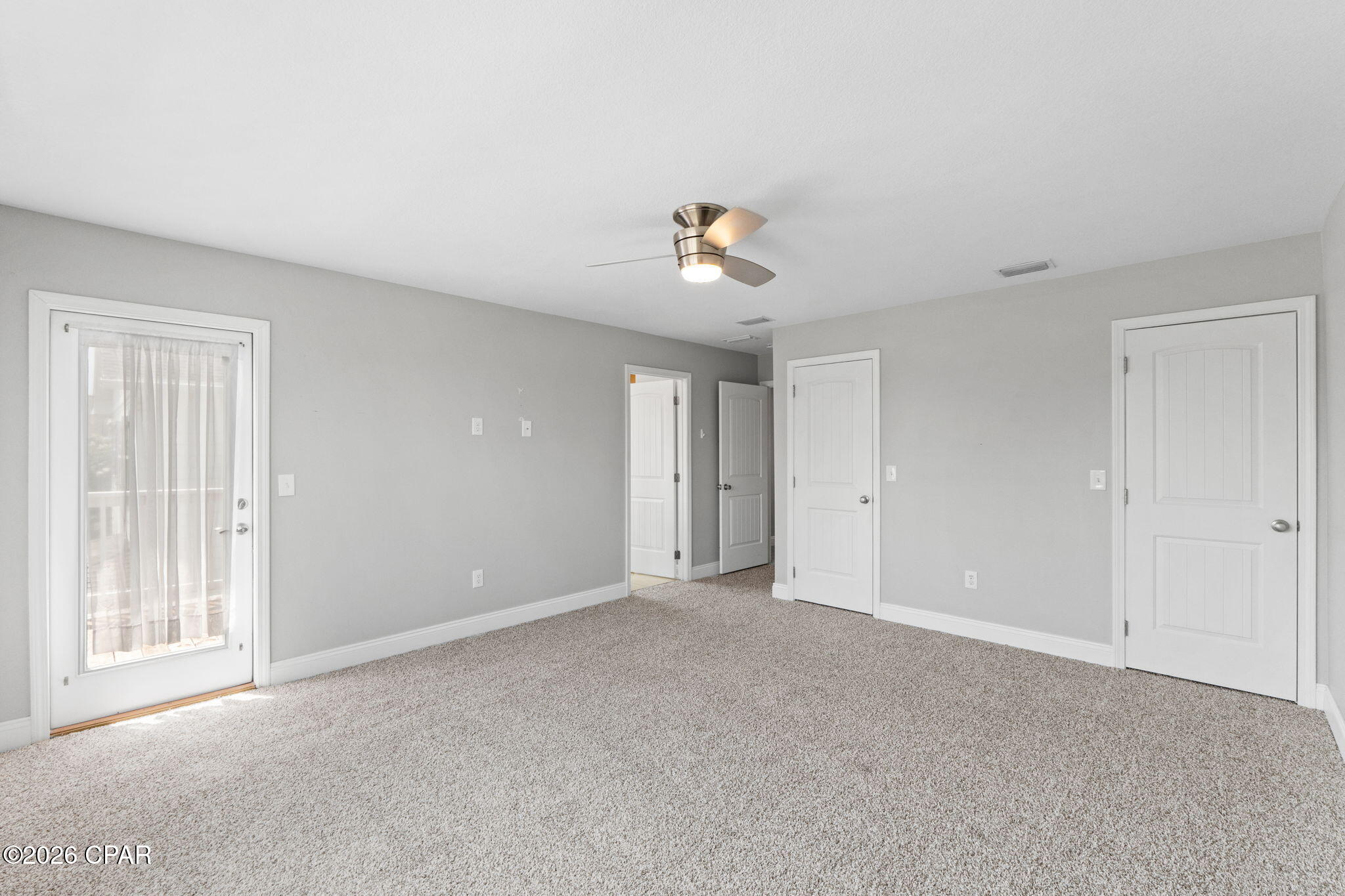 Magnolia Bay Club - Residential