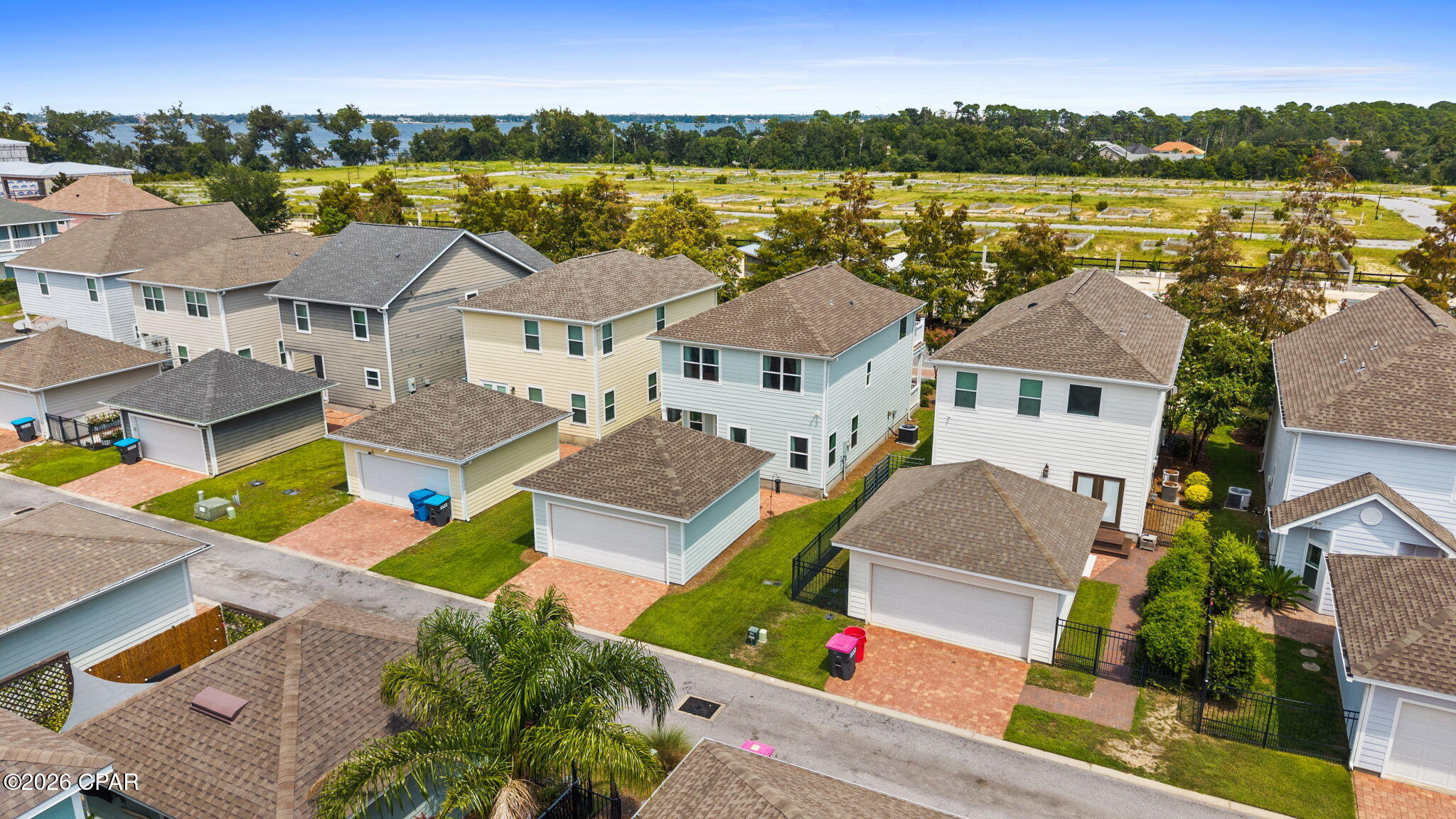 Magnolia Bay Club - Residential