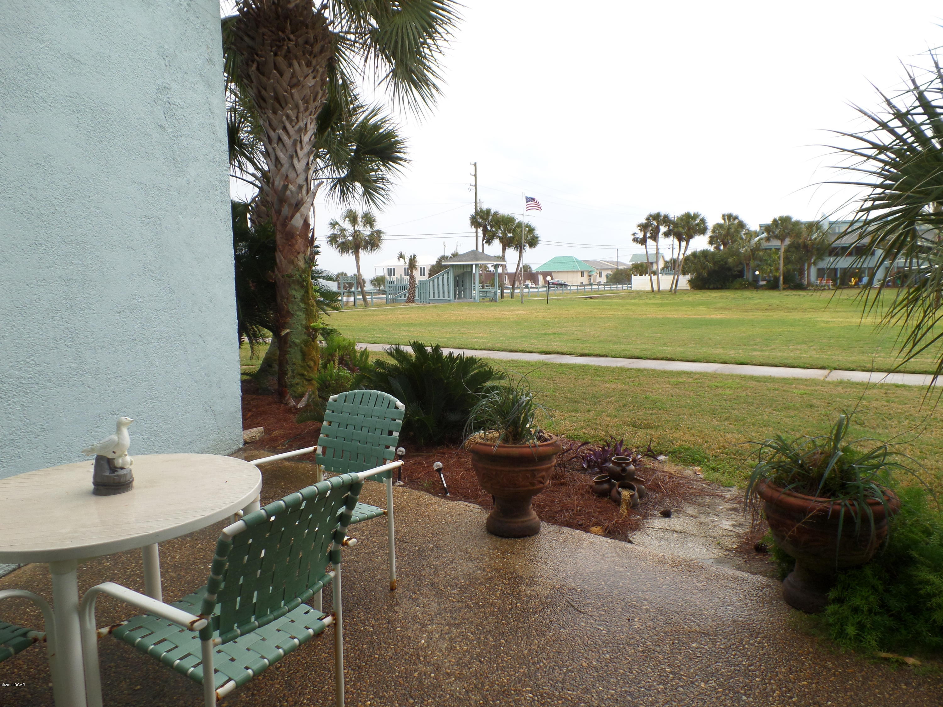 Sunnyside Beach & Tennis Condo - Residential