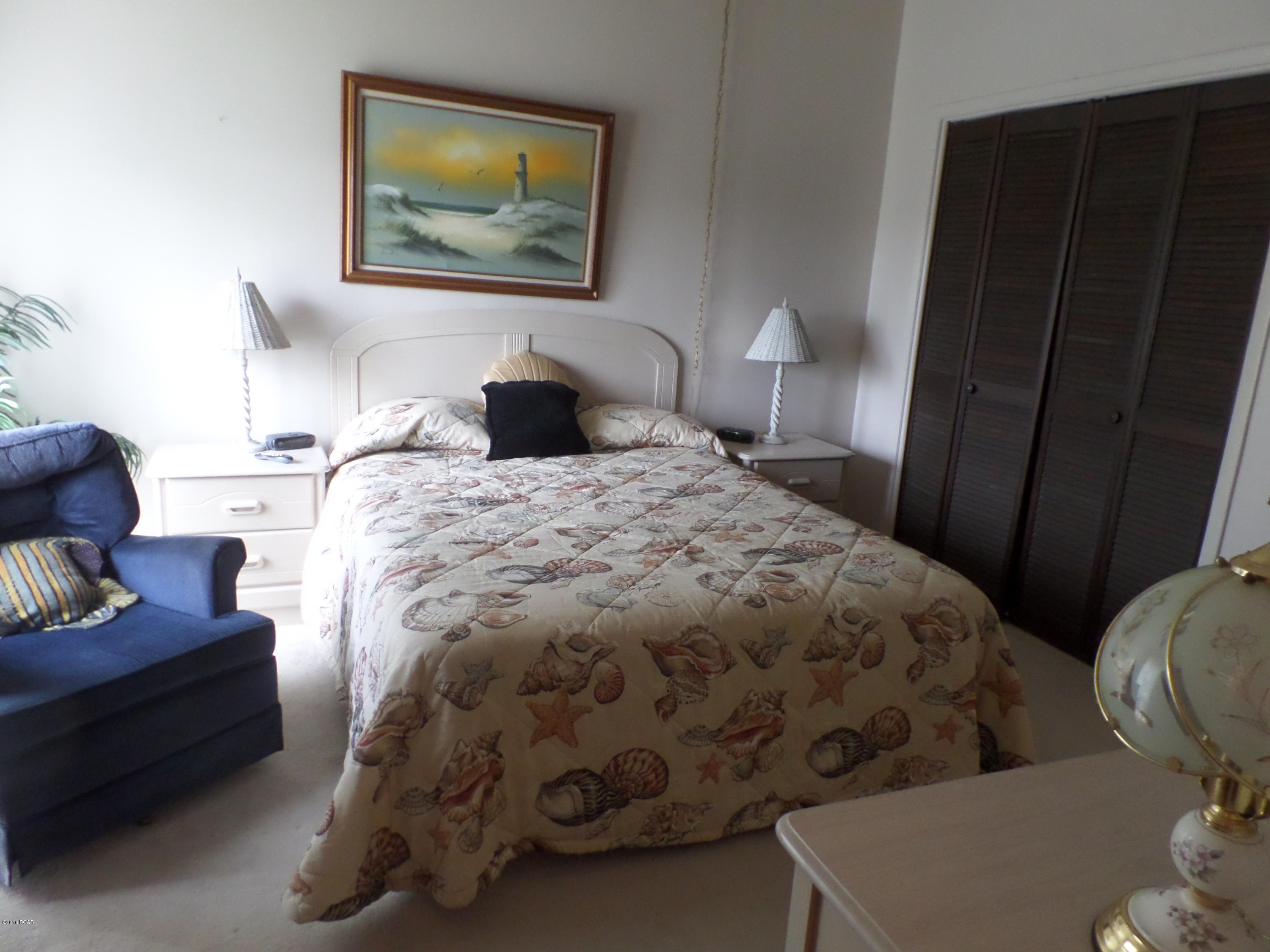 Sunnyside Beach & Tennis Condo - Residential