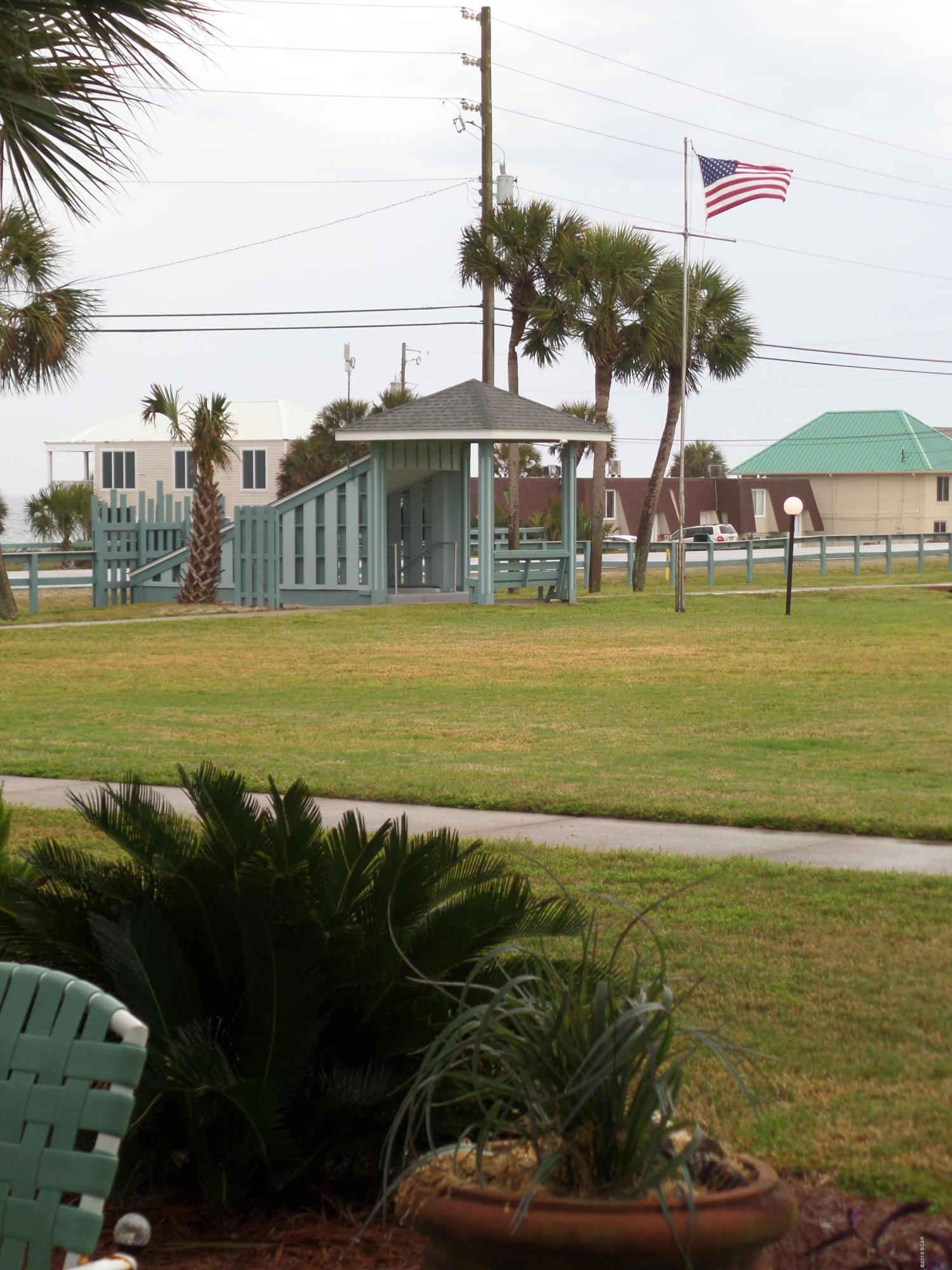 Sunnyside Beach & Tennis Condo - Residential