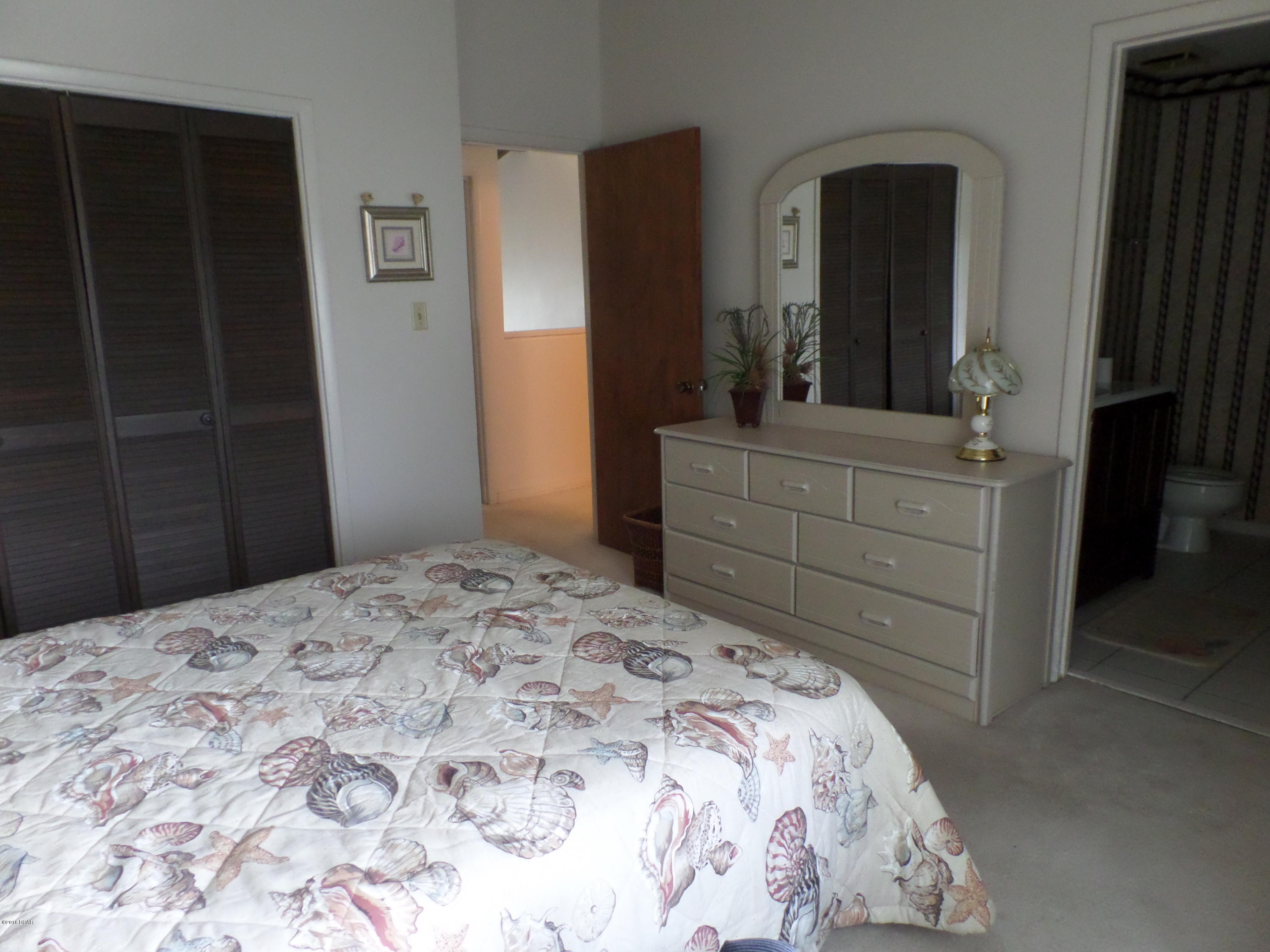 Sunnyside Beach & Tennis Condo - Residential