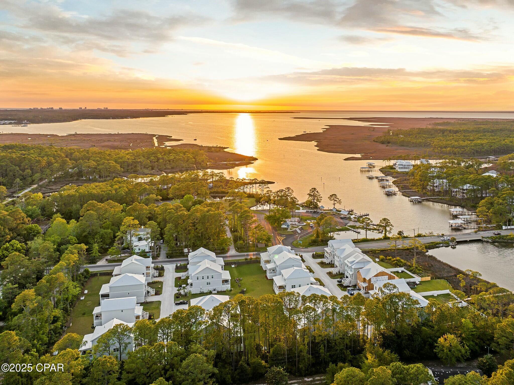 Cessna Landing - Residential